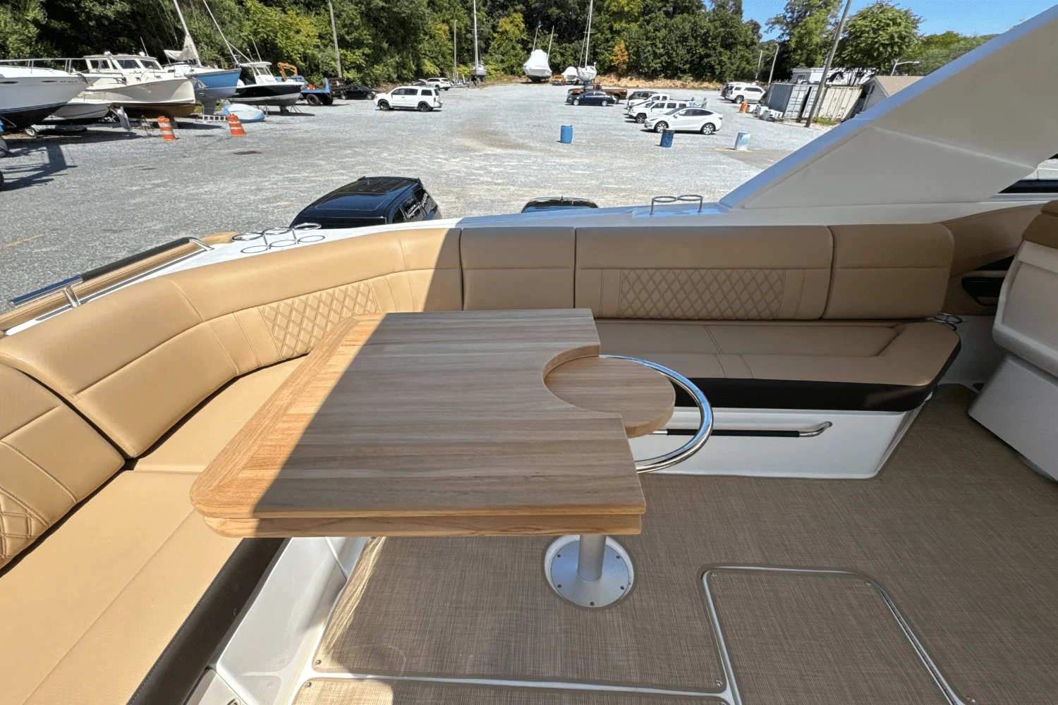 2026 Sea Ray SLX 400 Outboard Image Thumbnail #14