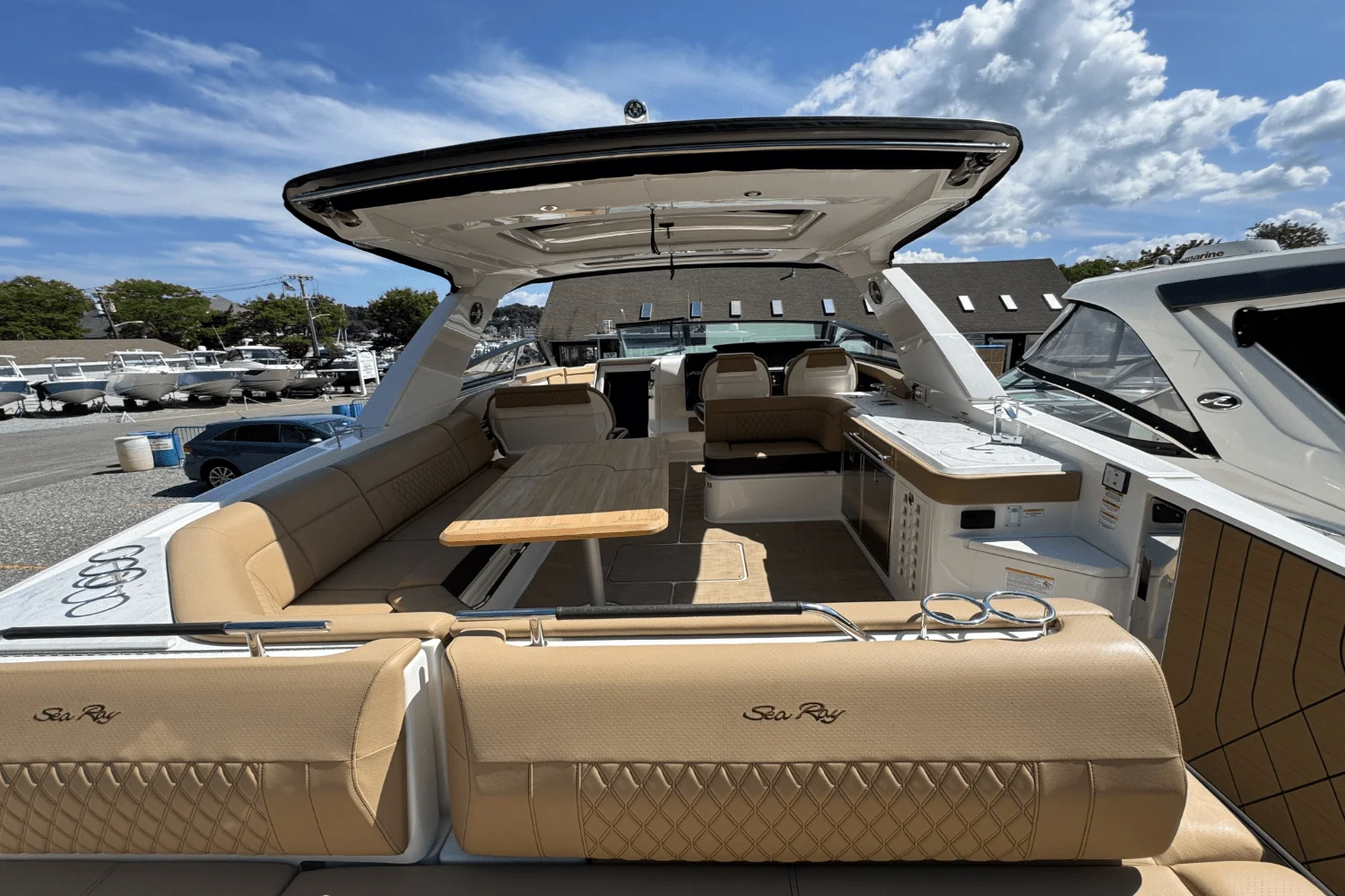 2026 Sea Ray SLX 400 Outboard Image Thumbnail #59