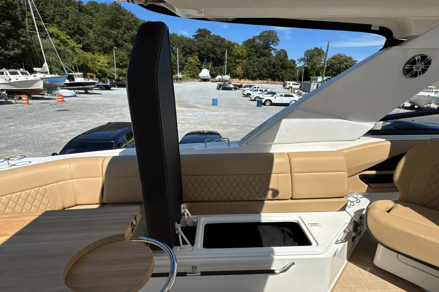 2026 Sea Ray SLX 400 Outboard Image Thumbnail #13