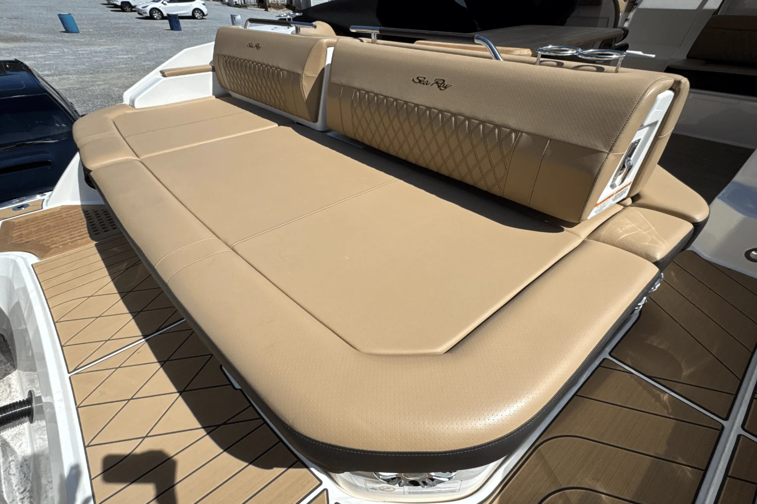 2026 Sea Ray SLX 400 Outboard Image Thumbnail #3