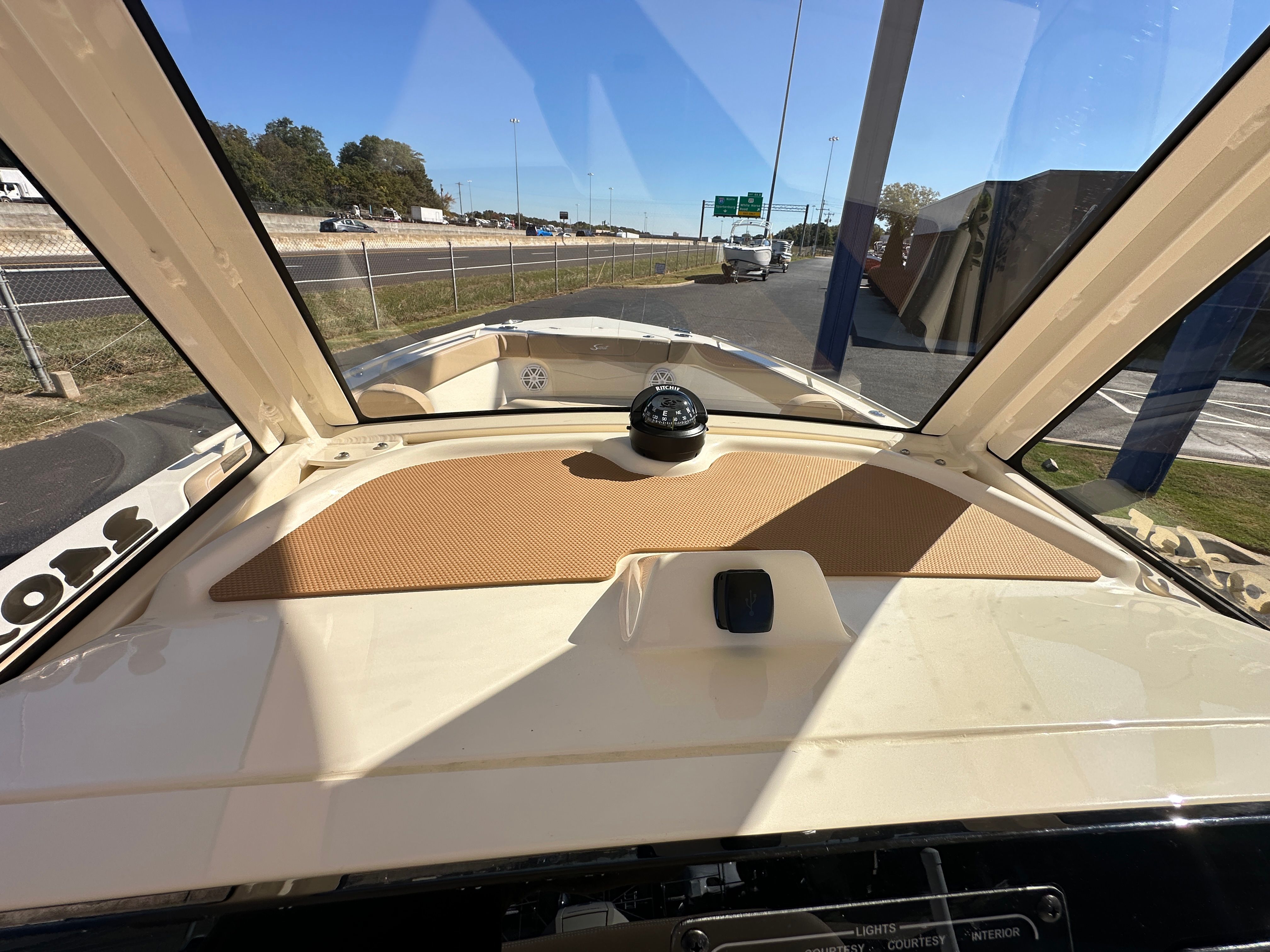 2026 Scout 240 XSF Image Thumbnail #17