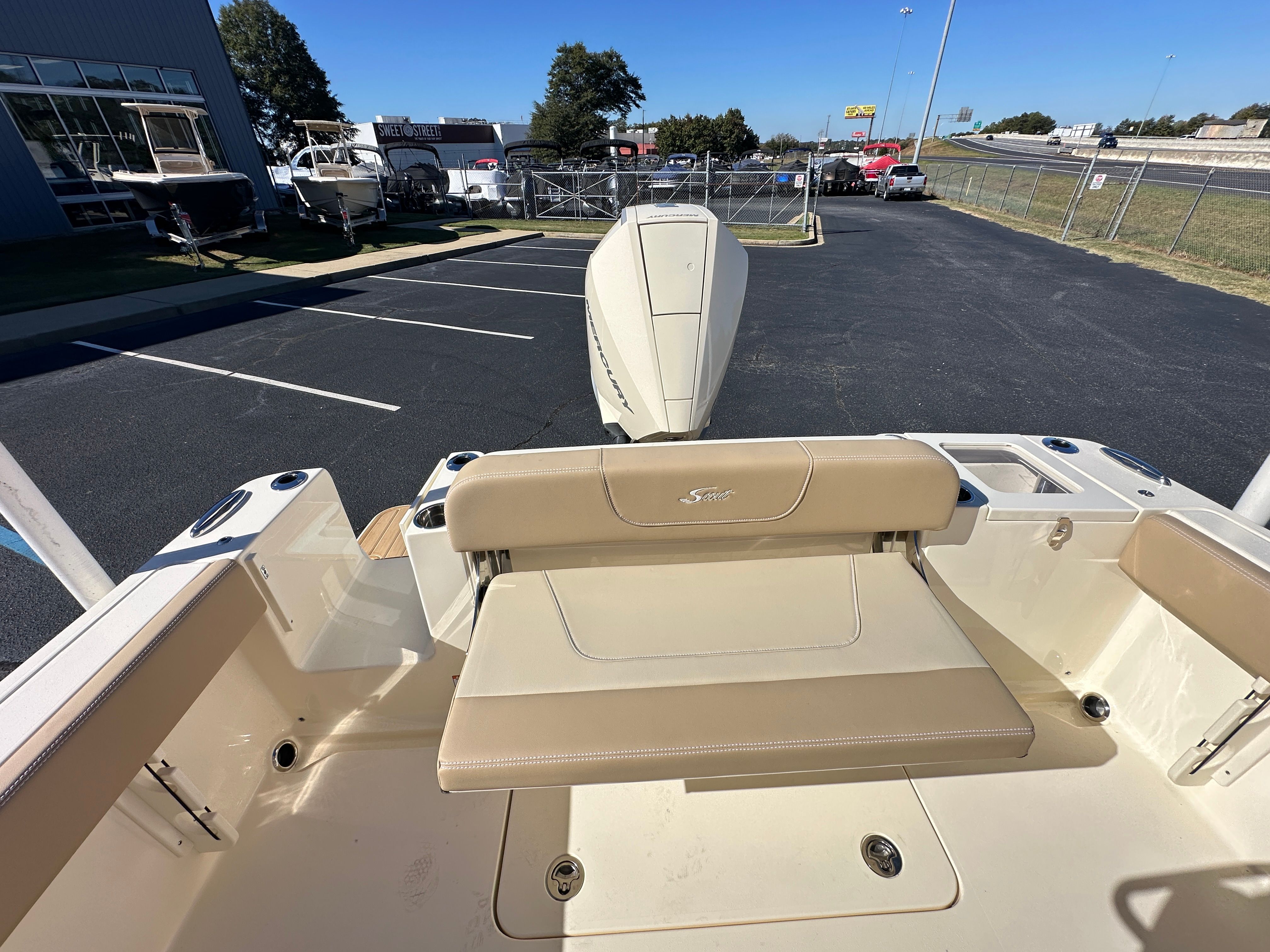 2026 Scout 240 XSF Image Thumbnail #8