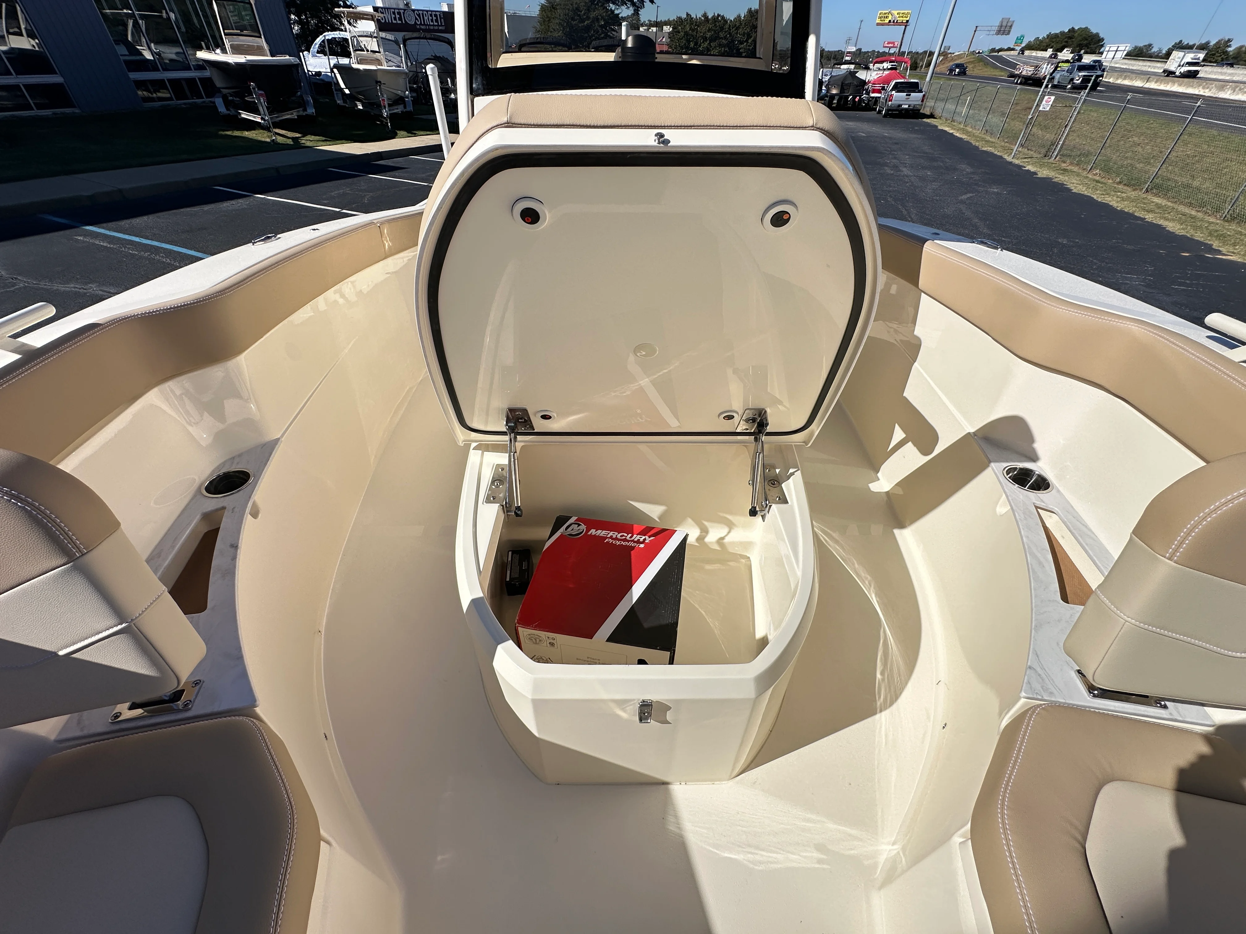 2026 Scout 240 XSF Image Thumbnail #24