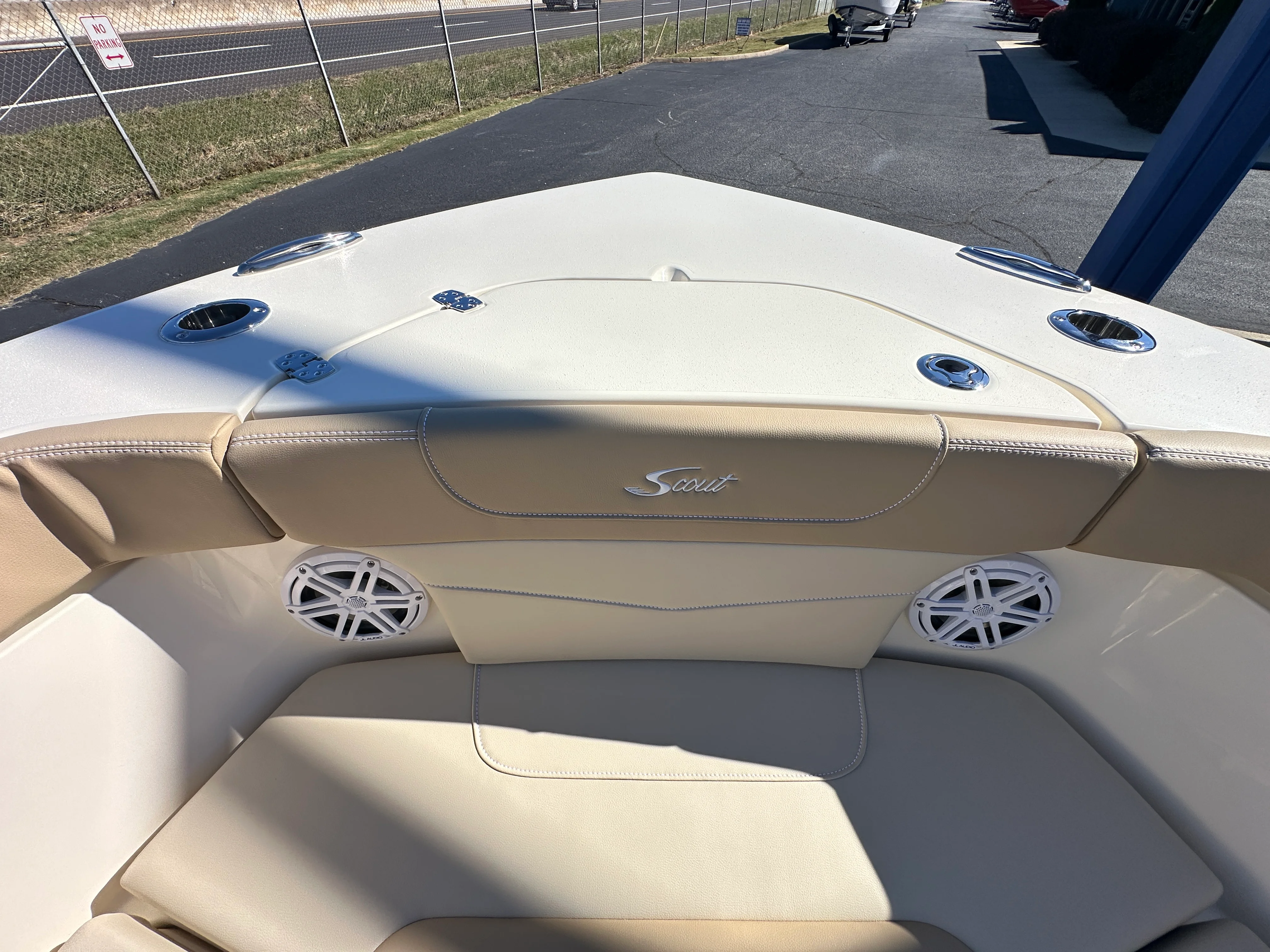 2026 Scout 240 XSF Image Thumbnail #25