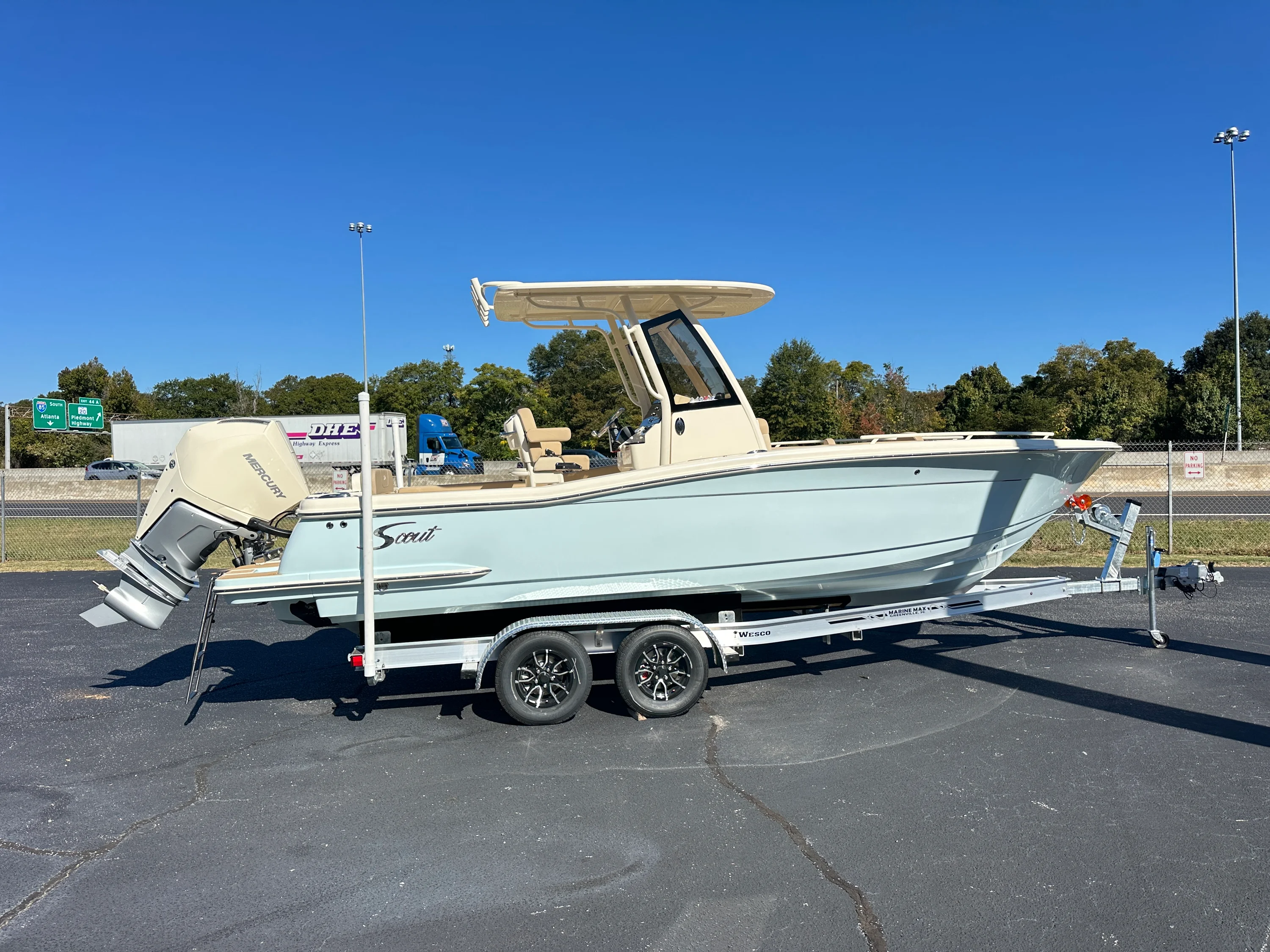 2026 Scout 240 XSF Image Thumbnail #3