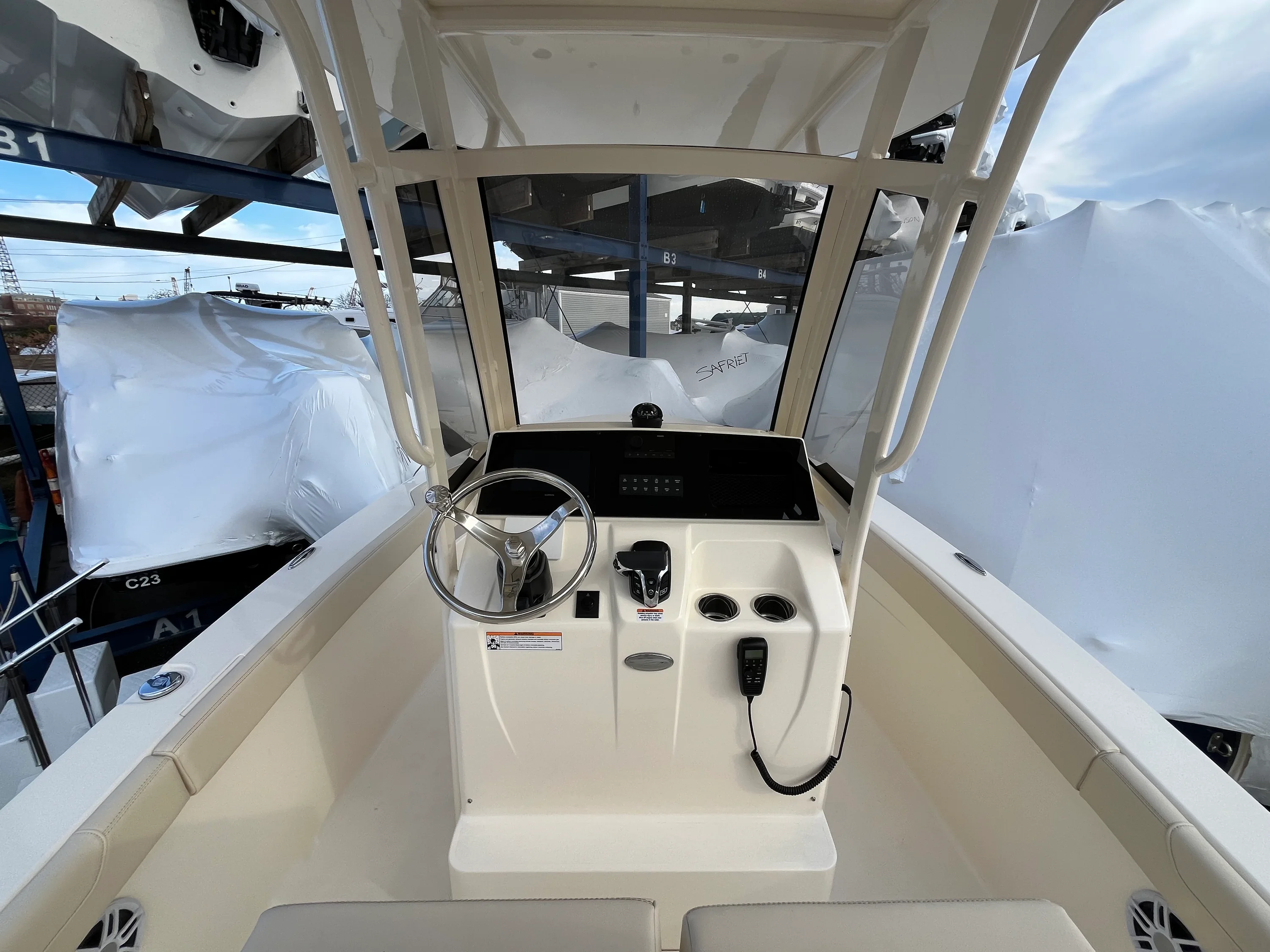 2026 Scout 215 XSF Image Thumbnail #9