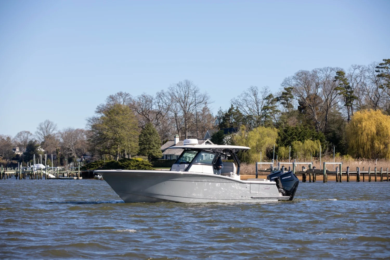 2026 Scout 330 LXF Image Thumbnail #2