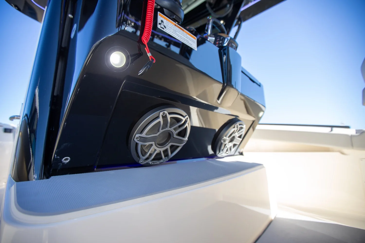 2026 Scout 330 LXF Image Thumbnail #53