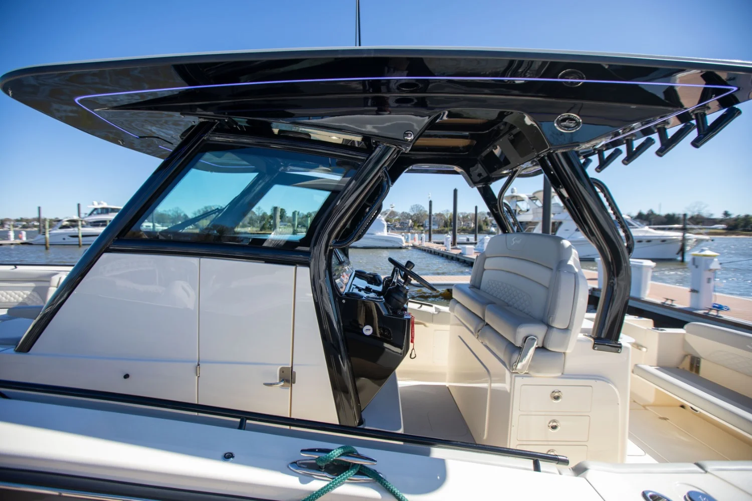 2026 Scout 330 LXF Image Thumbnail #63