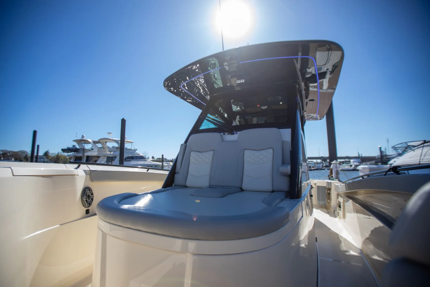 2026 Scout 330 LXF Image Thumbnail #48