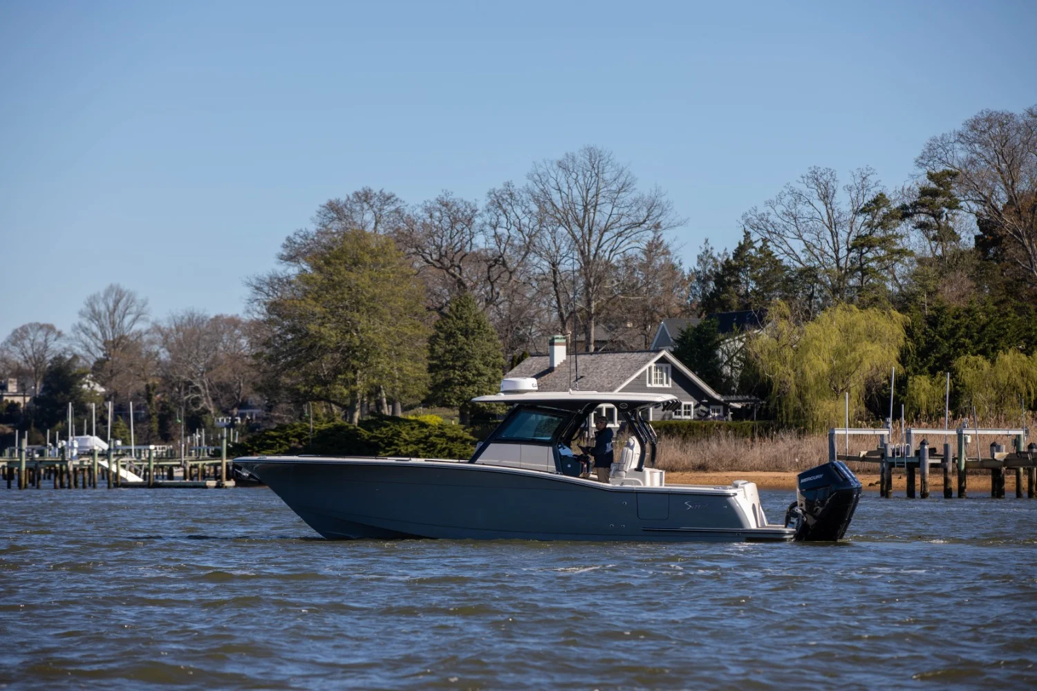 2026 Scout 330 LXF Image Thumbnail #15