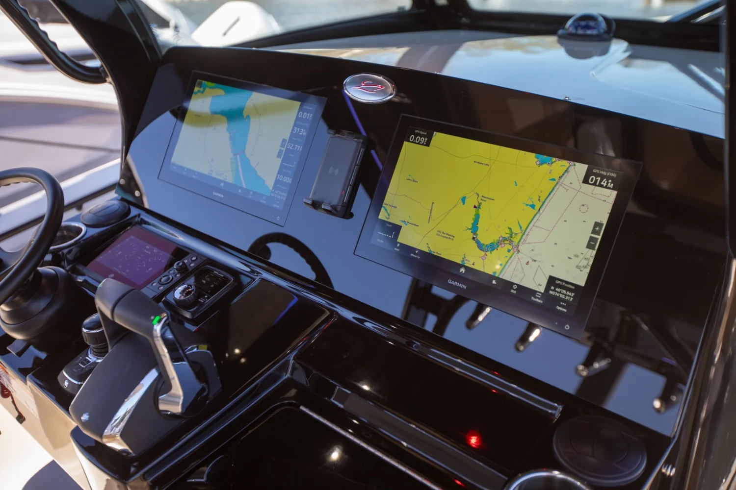 2026 Scout 330 LXF Image Thumbnail #44