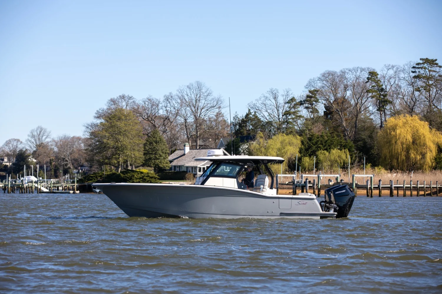 2026 Scout 330 LXF Image Thumbnail #0