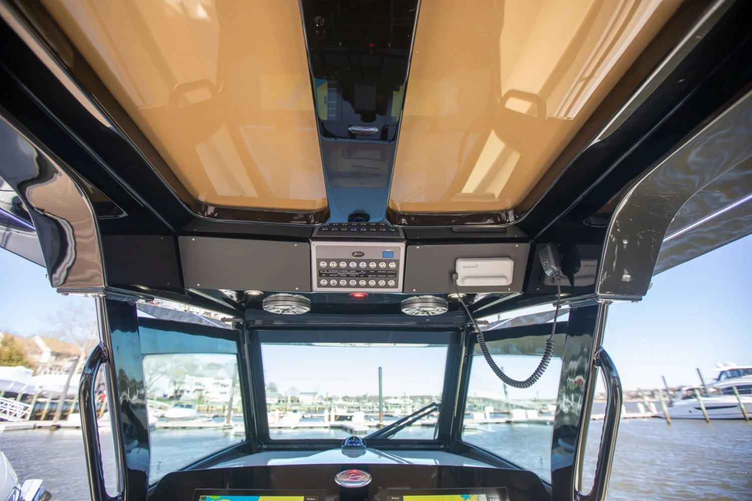 2026 Scout 330 LXF Image Thumbnail #40