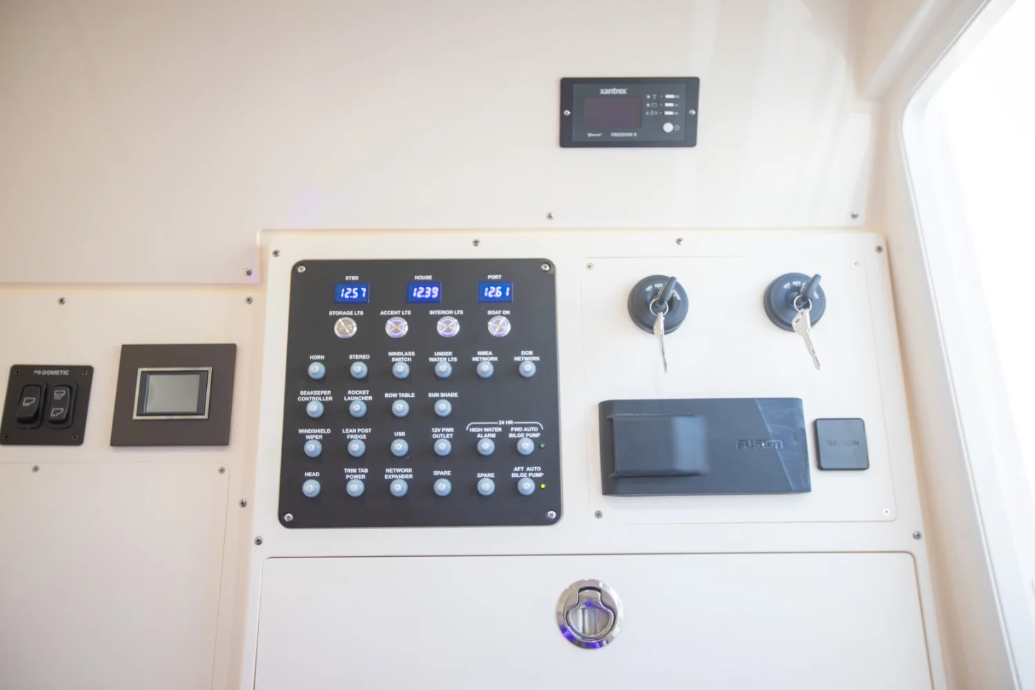 2026 Scout 330 LXF Image Thumbnail #59