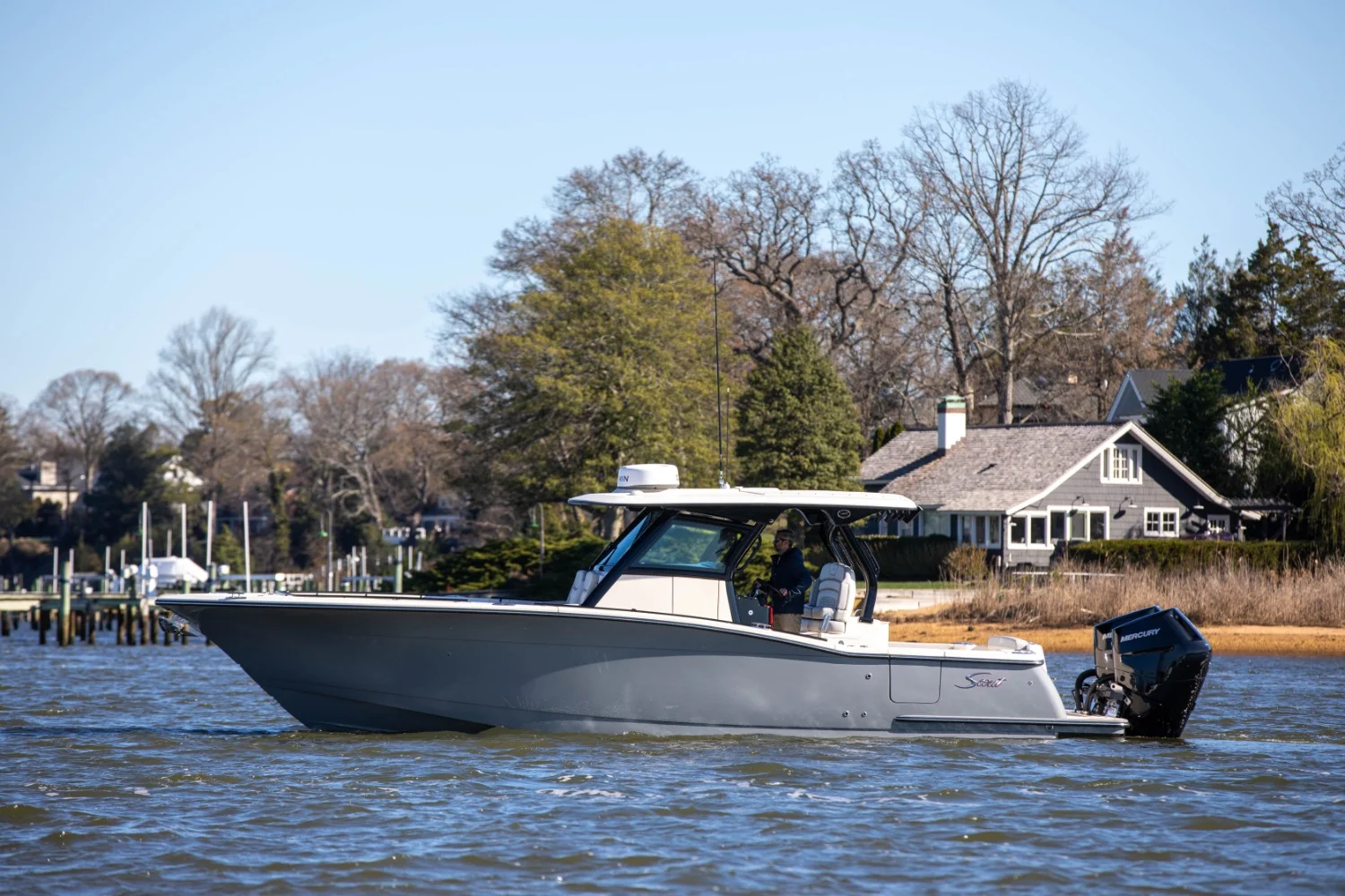 2026 Scout 330 LXF Image Thumbnail #17