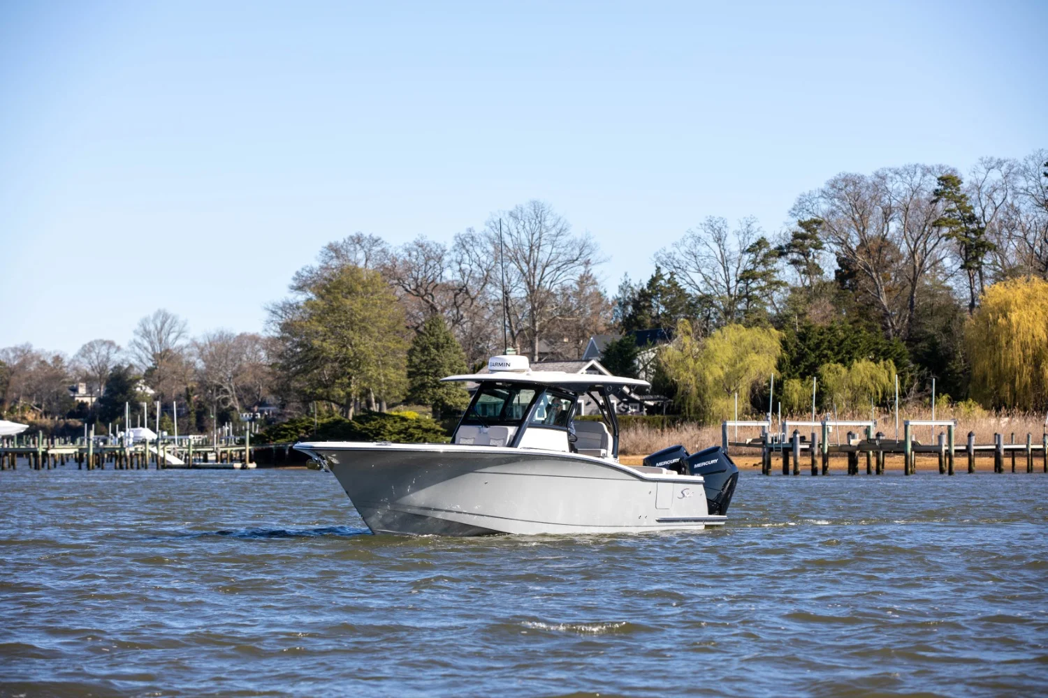 2026 Scout 330 LXF Image Thumbnail #3