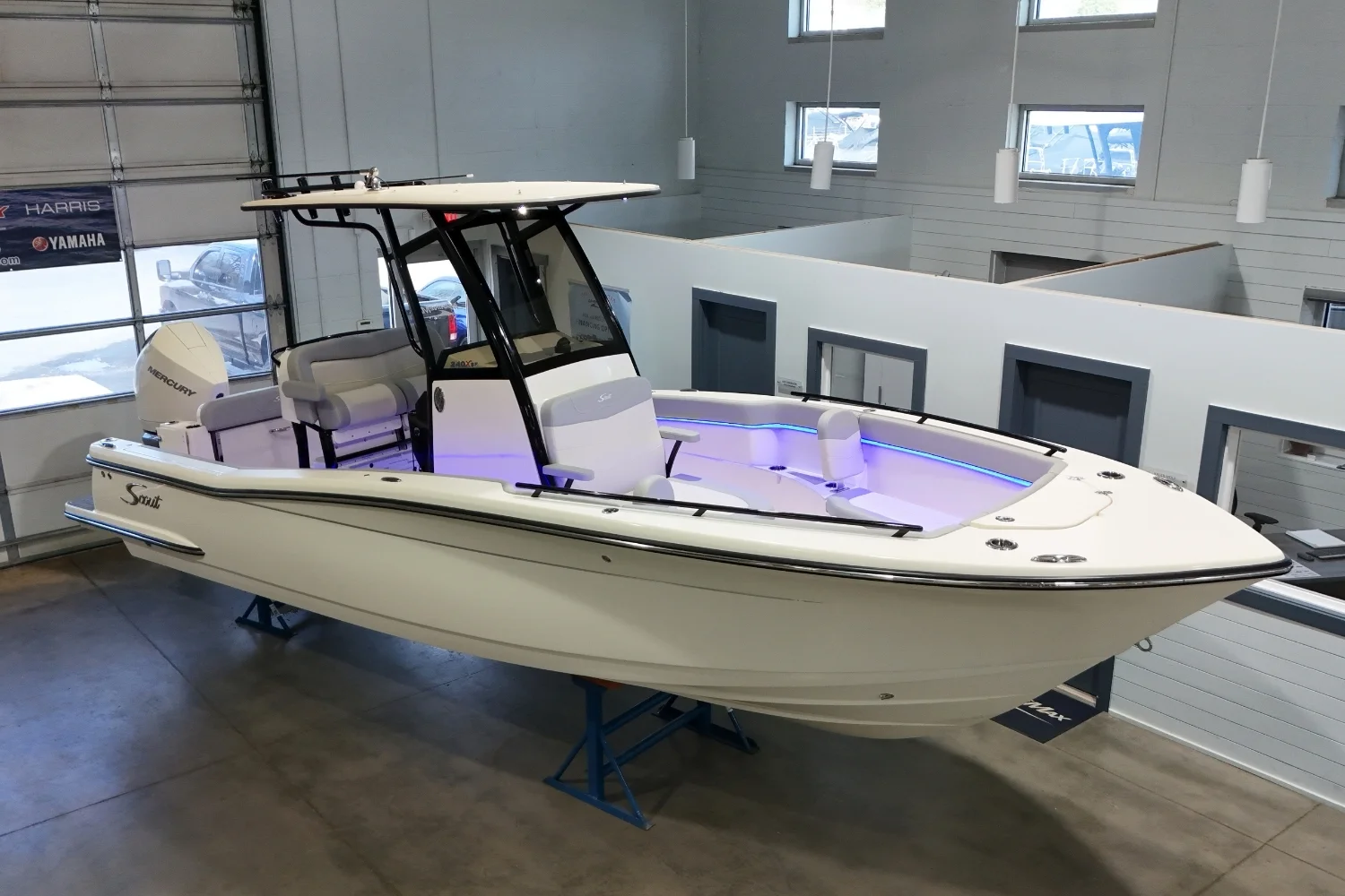 2026 Scout 240 XSF Image Thumbnail #3