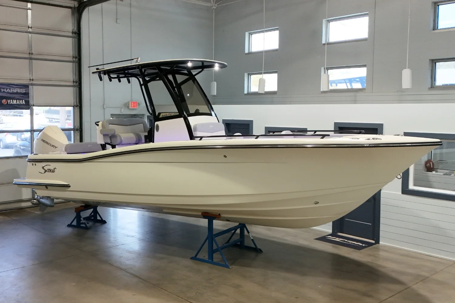 2026 Scout 240 XSF Image Thumbnail #1