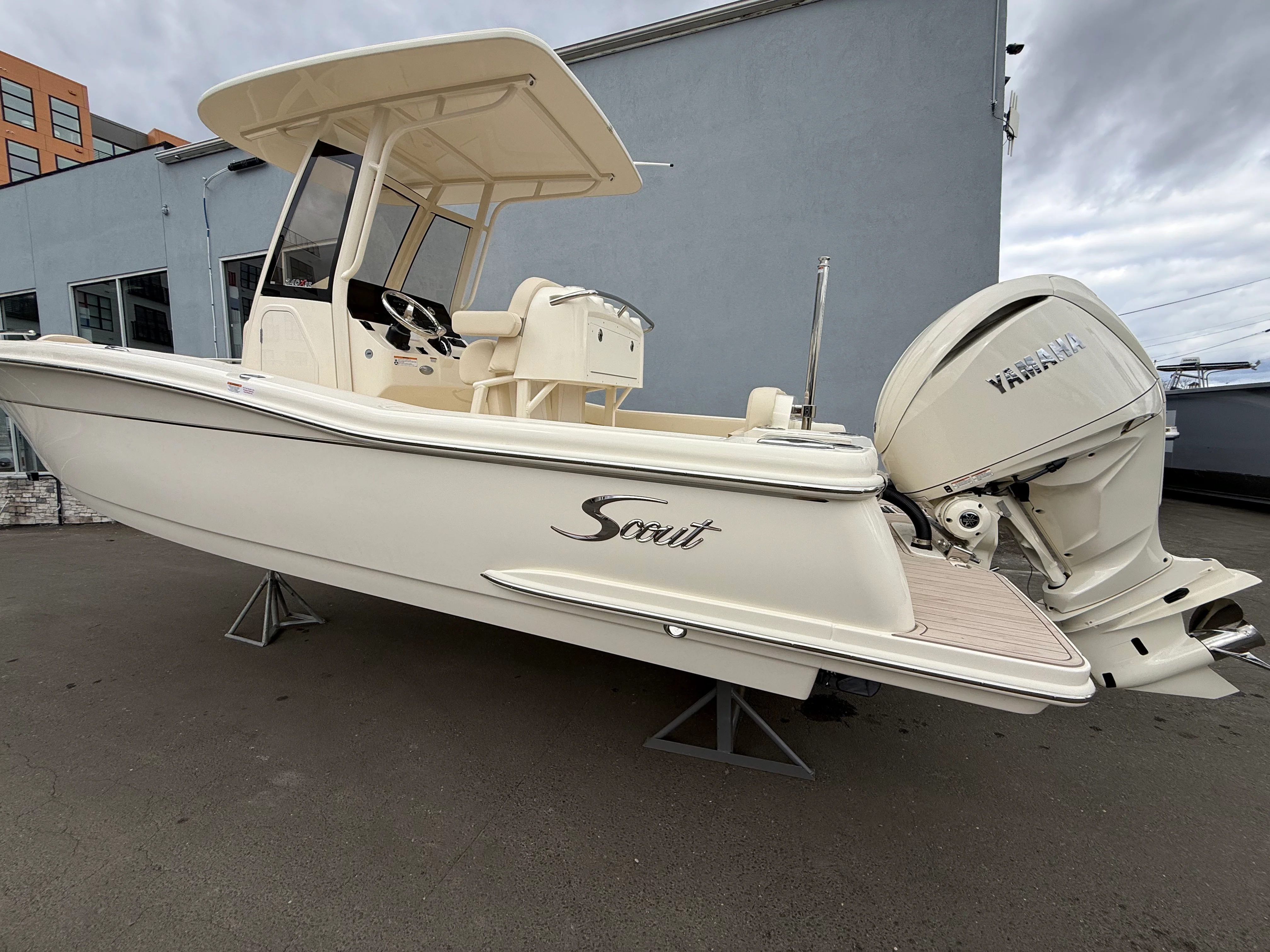 2026 Scout 240 XSF Image Thumbnail #1