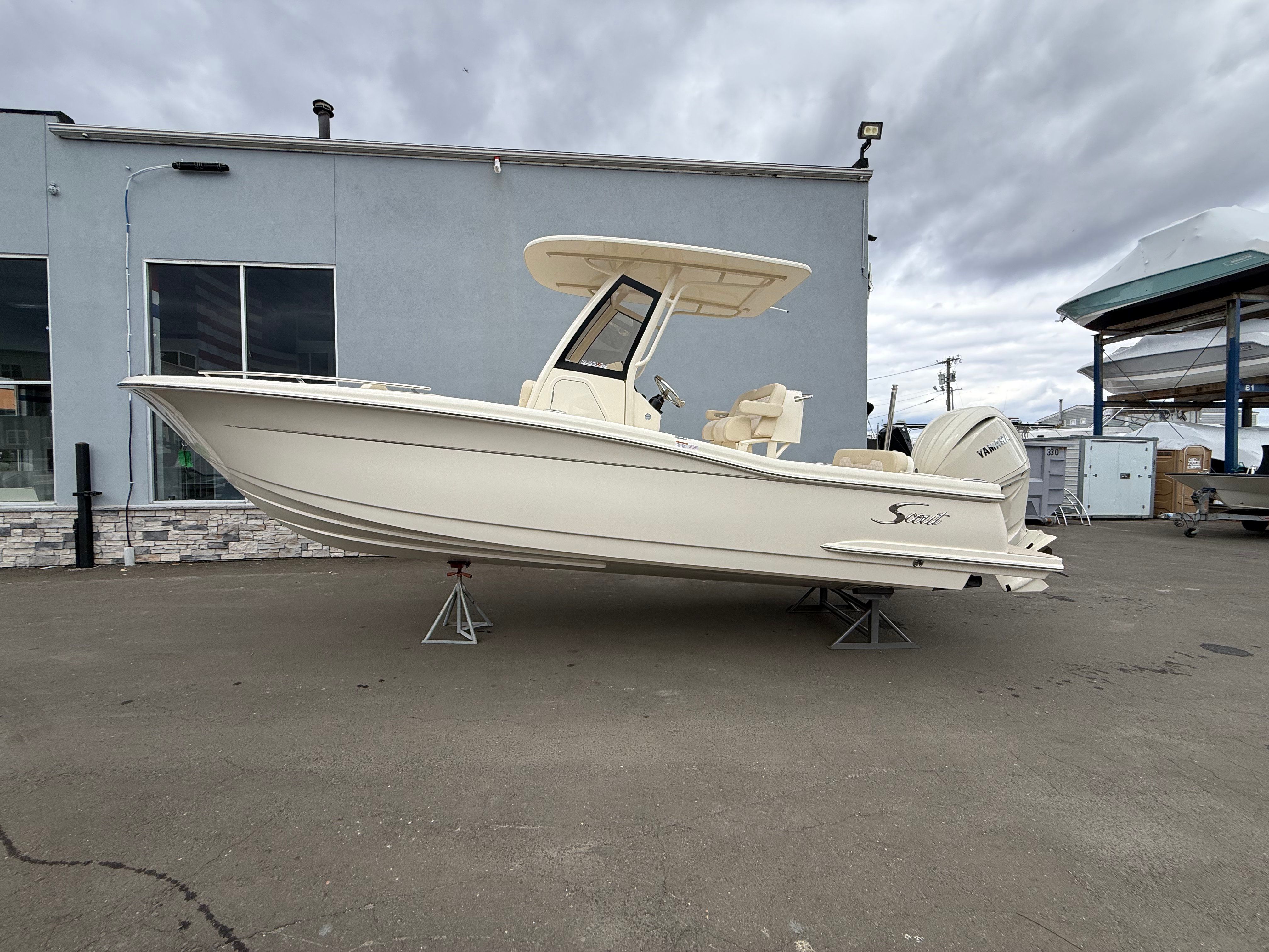 2026 Scout 240 XSF Image Thumbnail #0