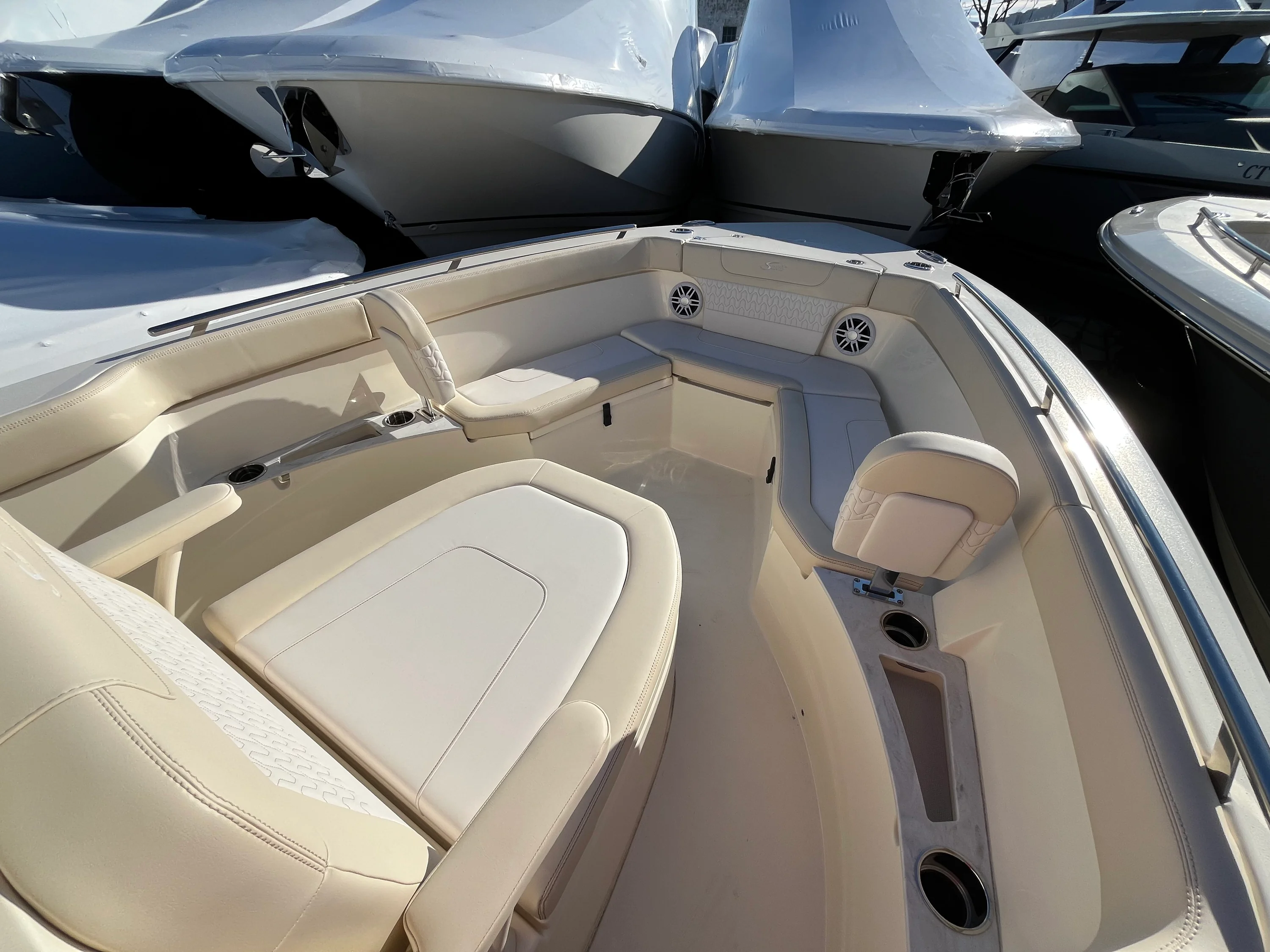 2026 Scout 240 XSF Image Thumbnail #15