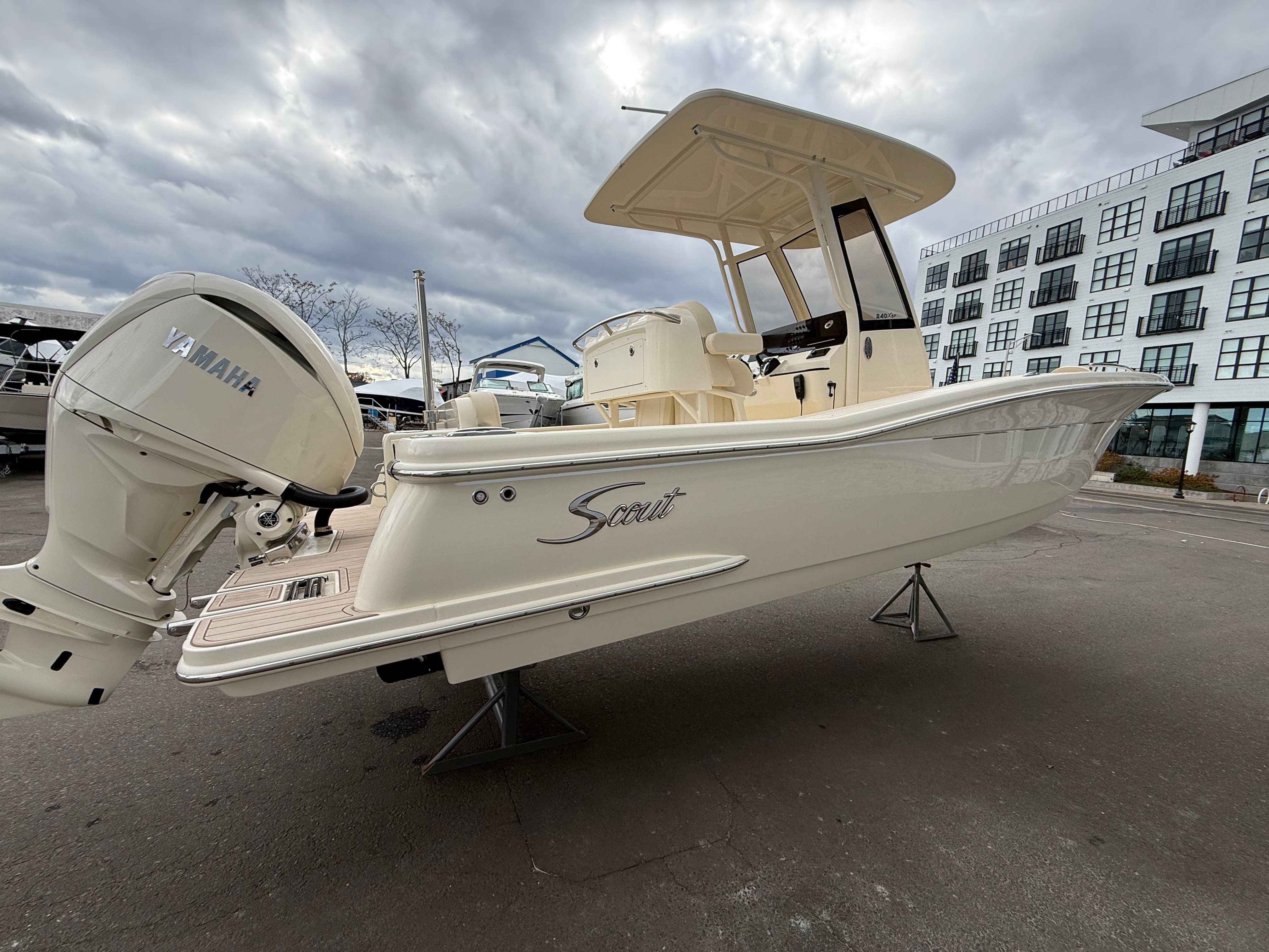 2026 Scout 240 XSF Image Thumbnail #3