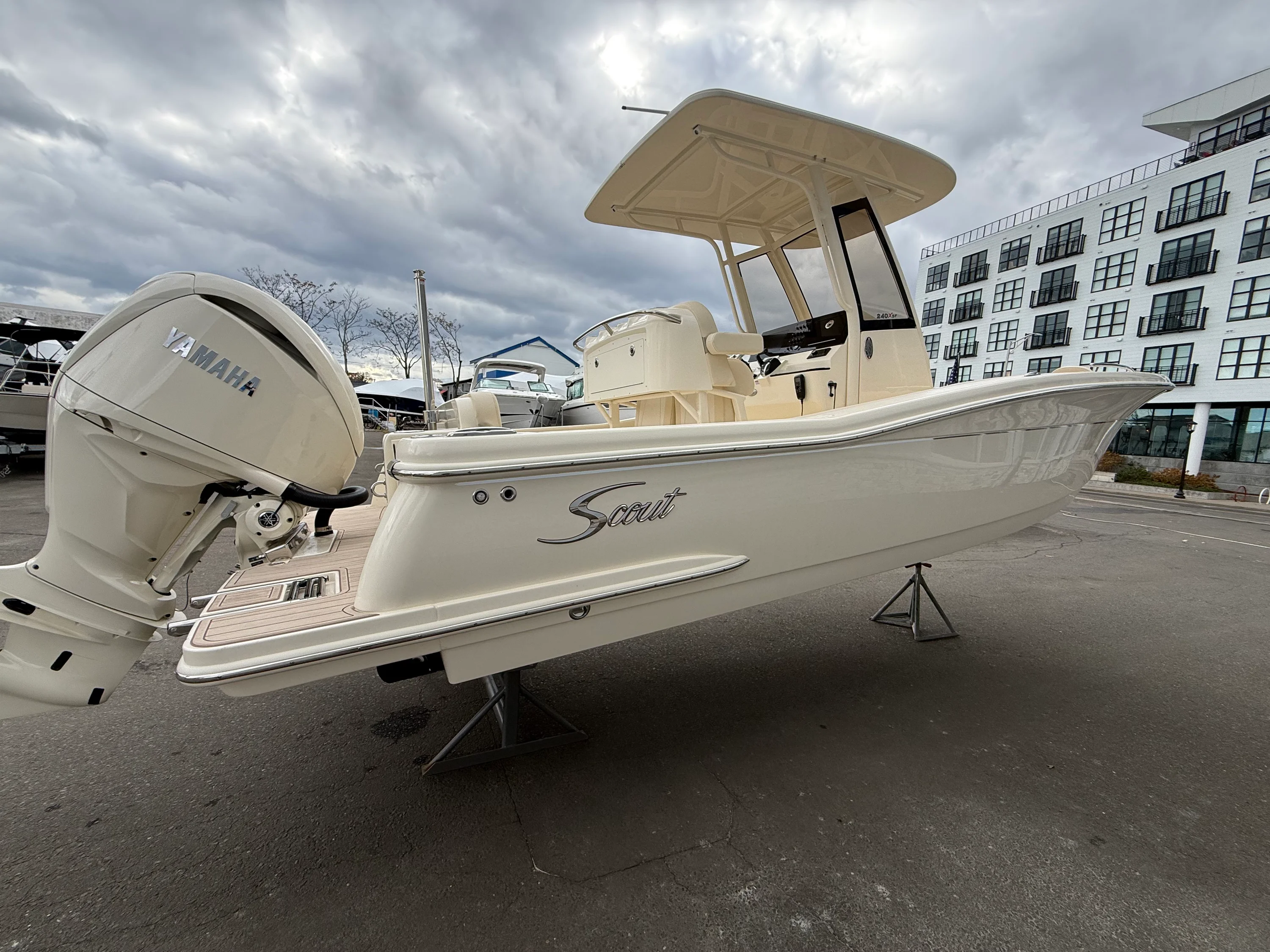 2026 Scout 240 XSF Image Thumbnail #3