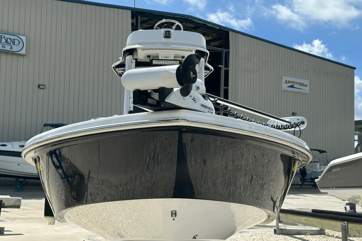 2017 Everglades 243 CENTER CONSOLE Image Thumbnail #15