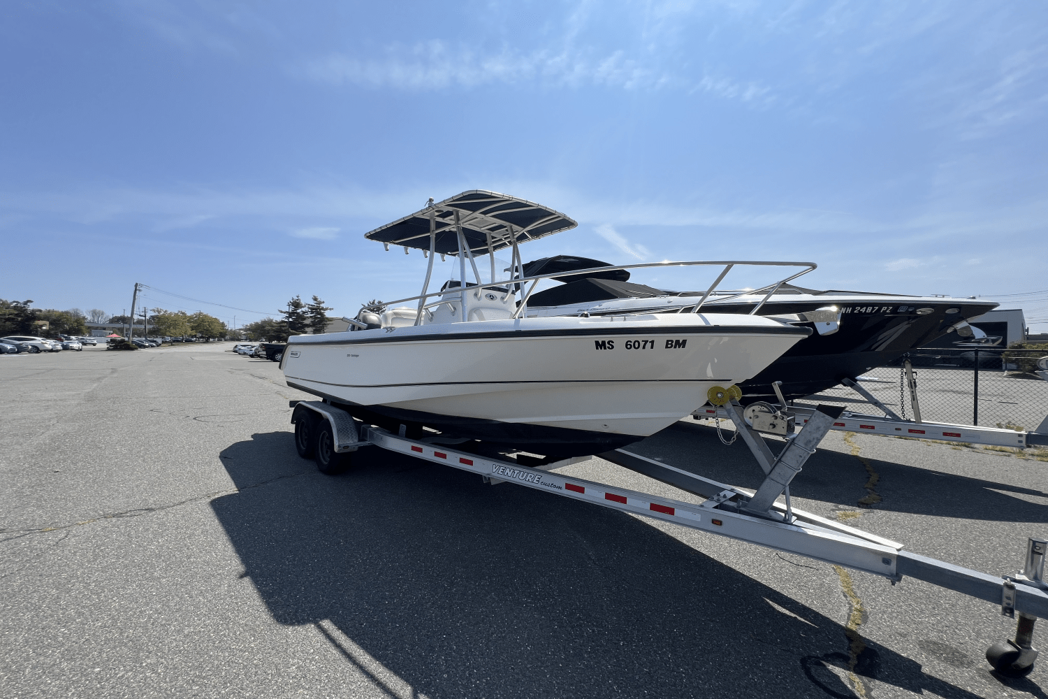 2007 Boston Whaler 210 OUTRAGE Image Thumbnail #1