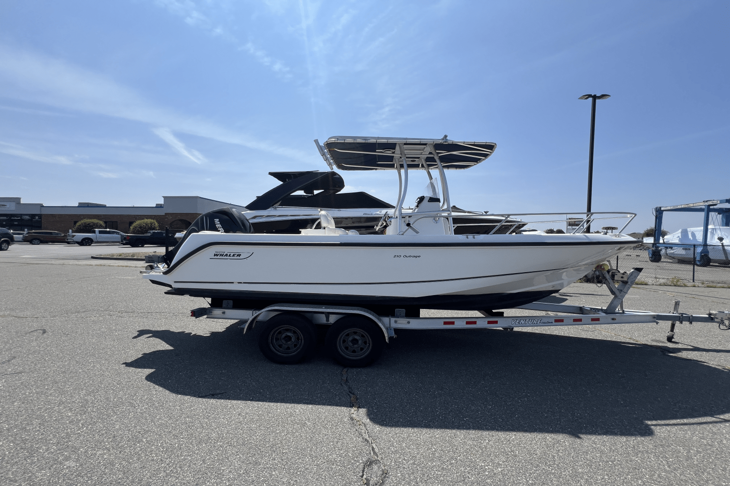 2007 Boston Whaler 210 OUTRAGE Image Thumbnail #2