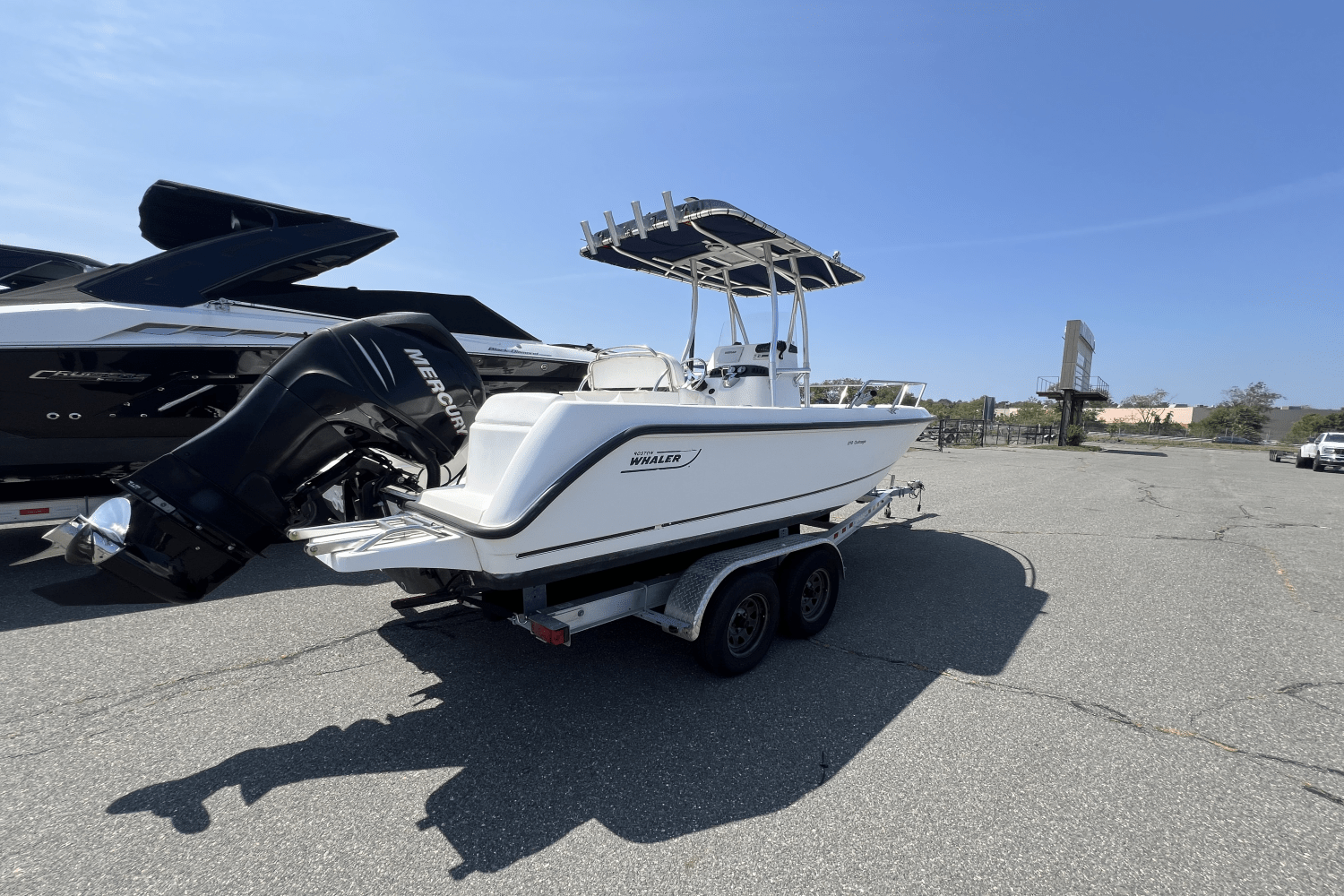 2007 Boston Whaler 210 OUTRAGE Image Thumbnail #3