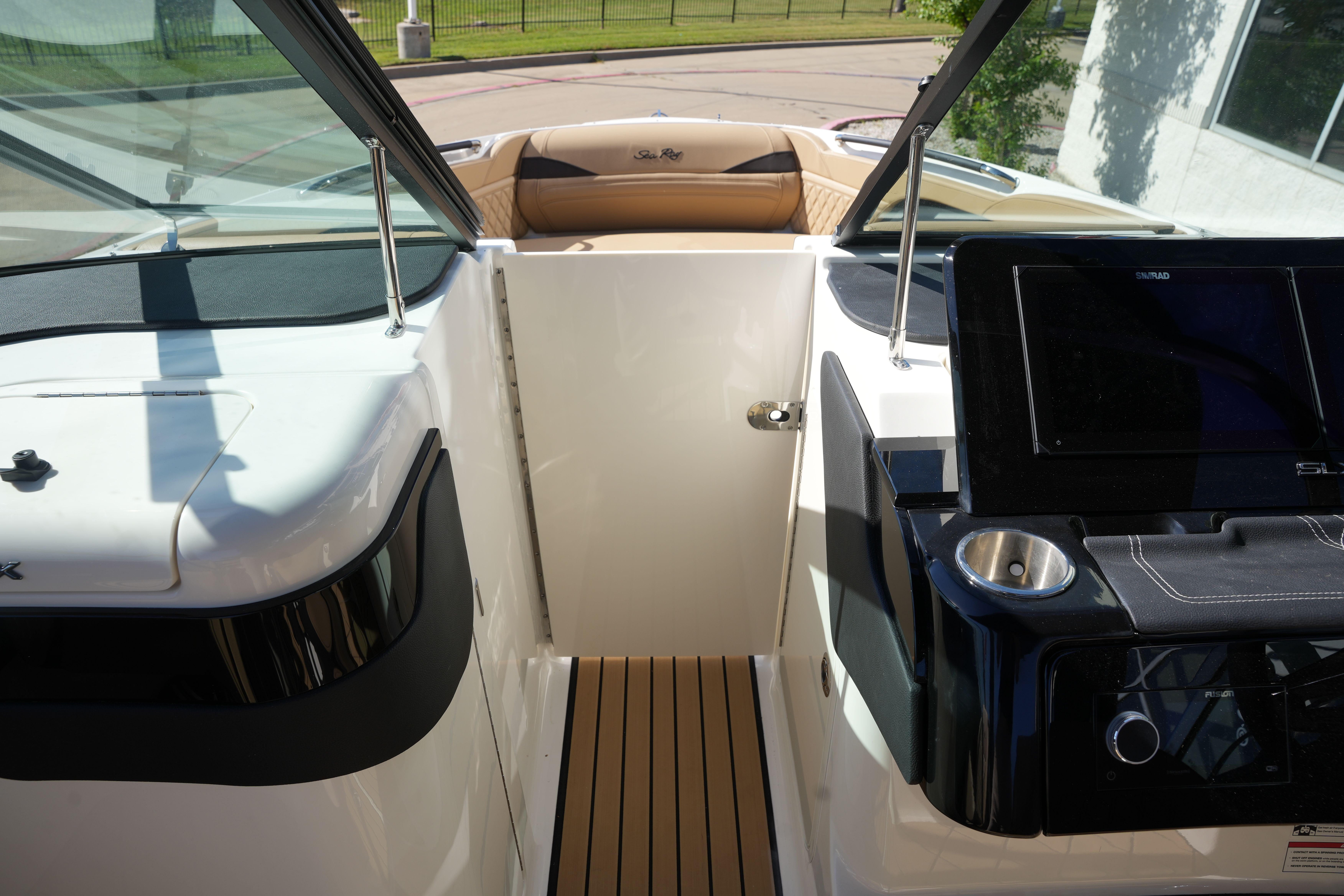 2026 Sea Ray SLX 280 Image Thumbnail #29