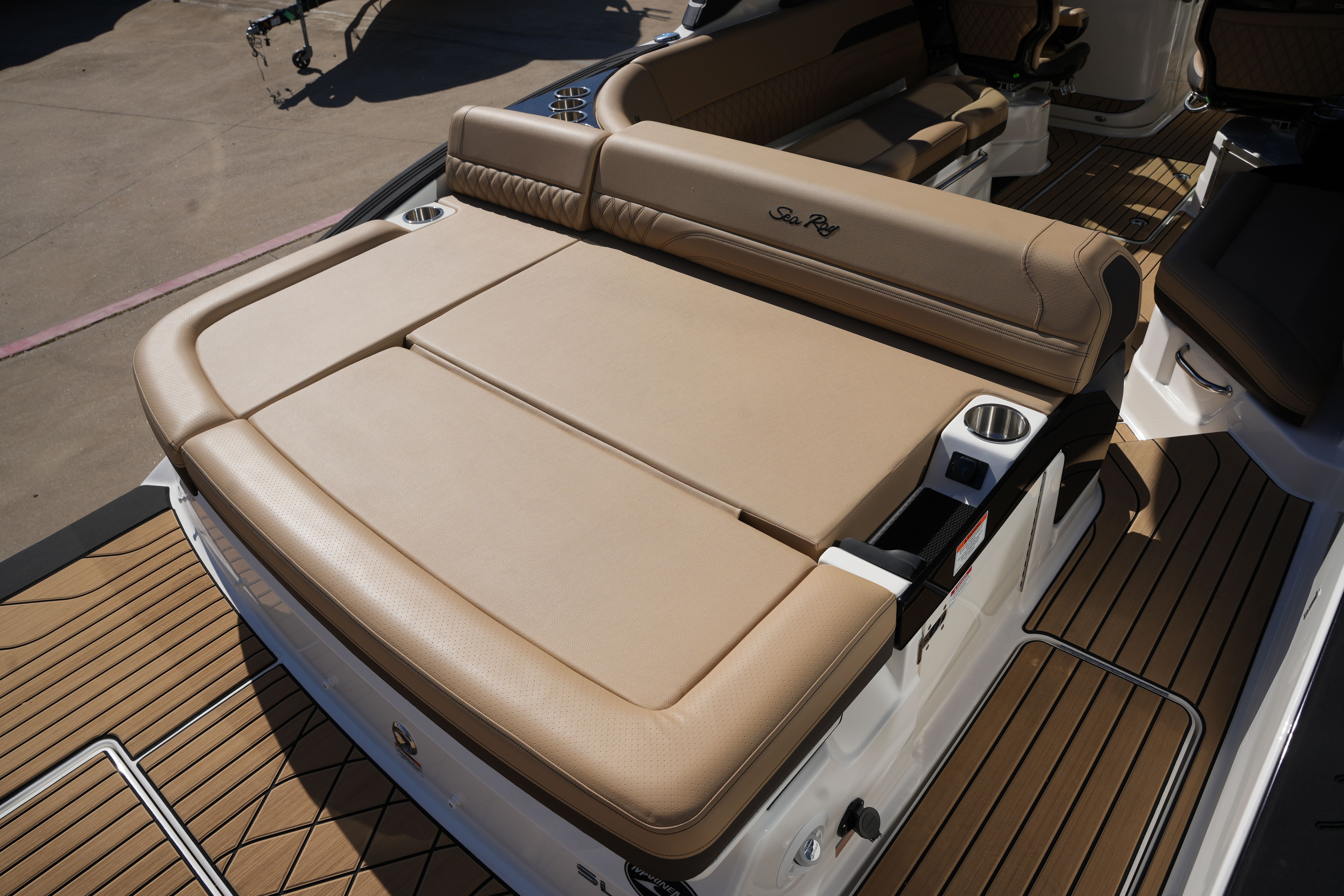 2026 Sea Ray SLX 280 Image Thumbnail #6