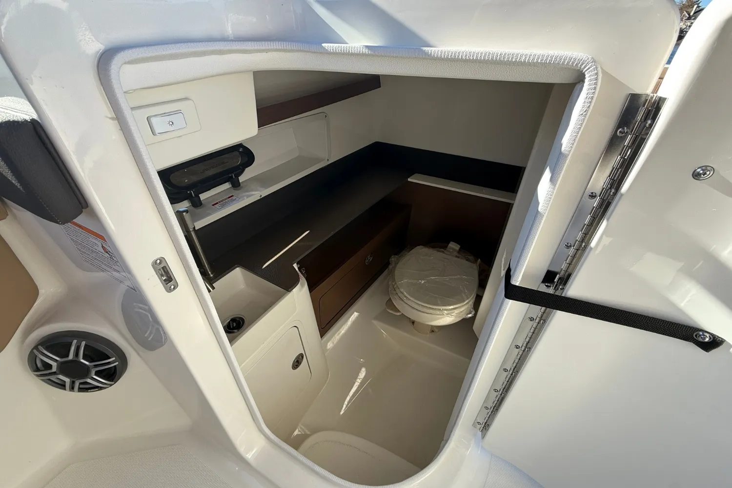 2026 Sea Ray SDX 290 Image Thumbnail #22