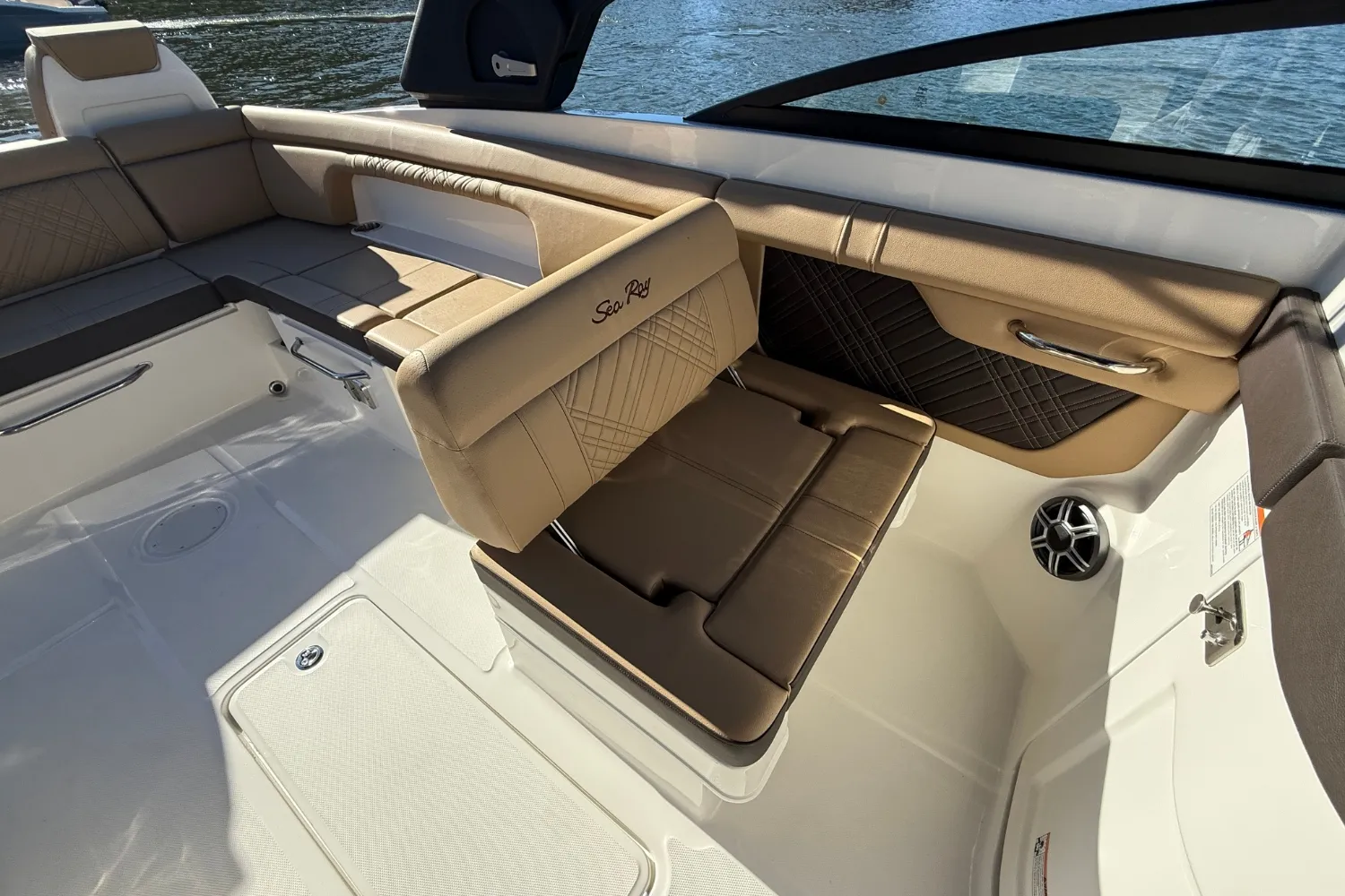 2026 Sea Ray SDX 290 Image Thumbnail #19