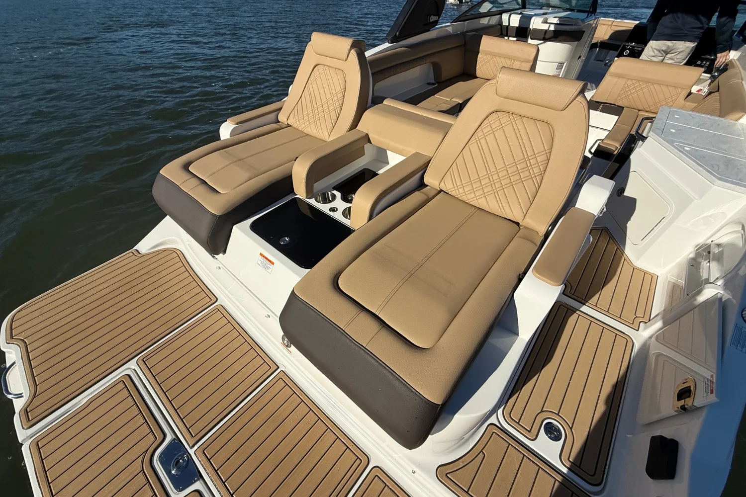 2026 Sea Ray SDX 290 Image Thumbnail #10