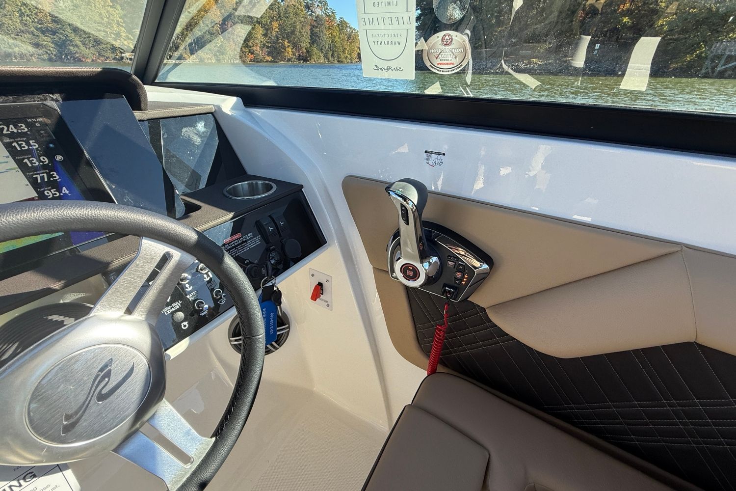 2026 Sea Ray SDX 290 Image Thumbnail #27