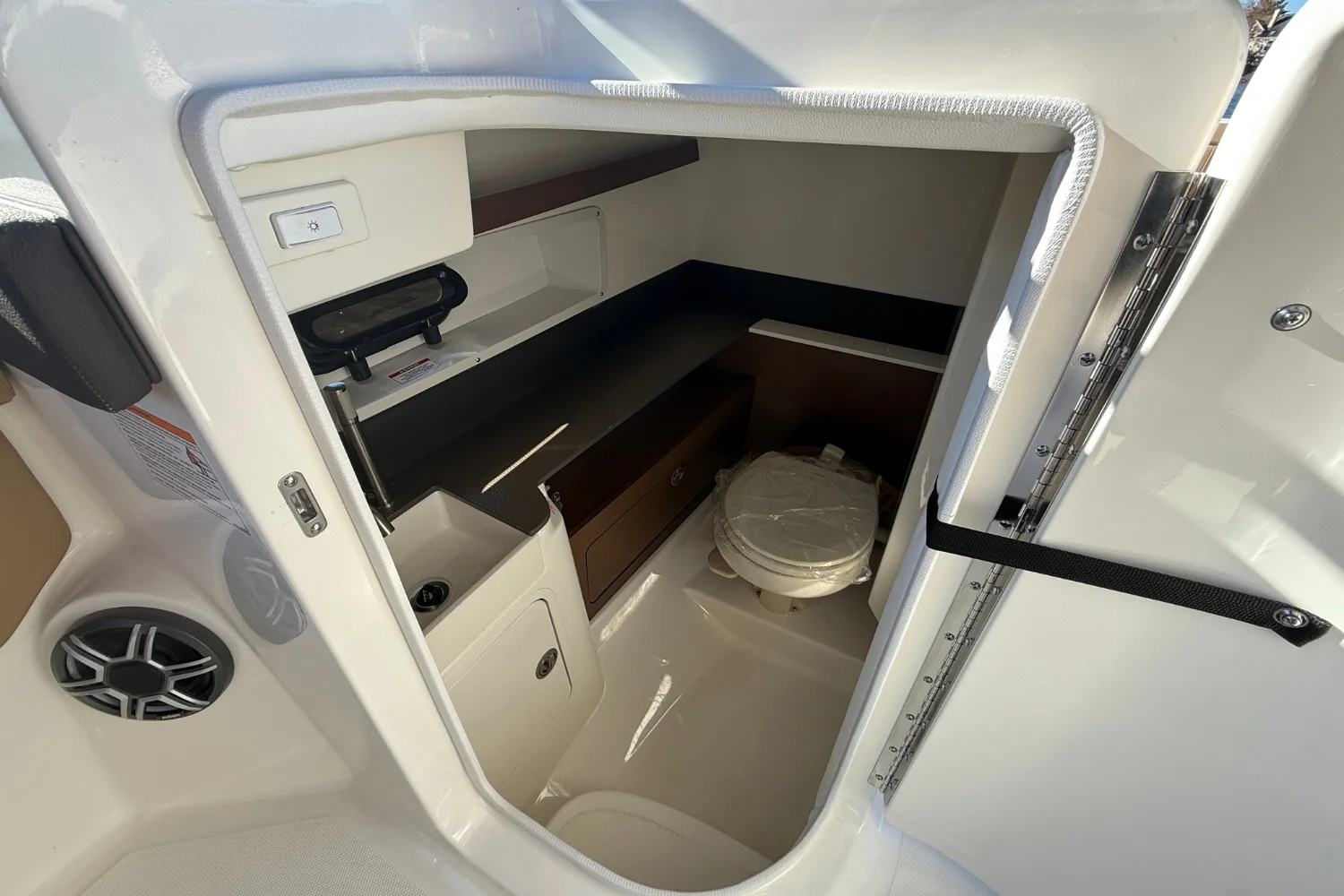 2026 Sea Ray SDX 290 Image Thumbnail #22