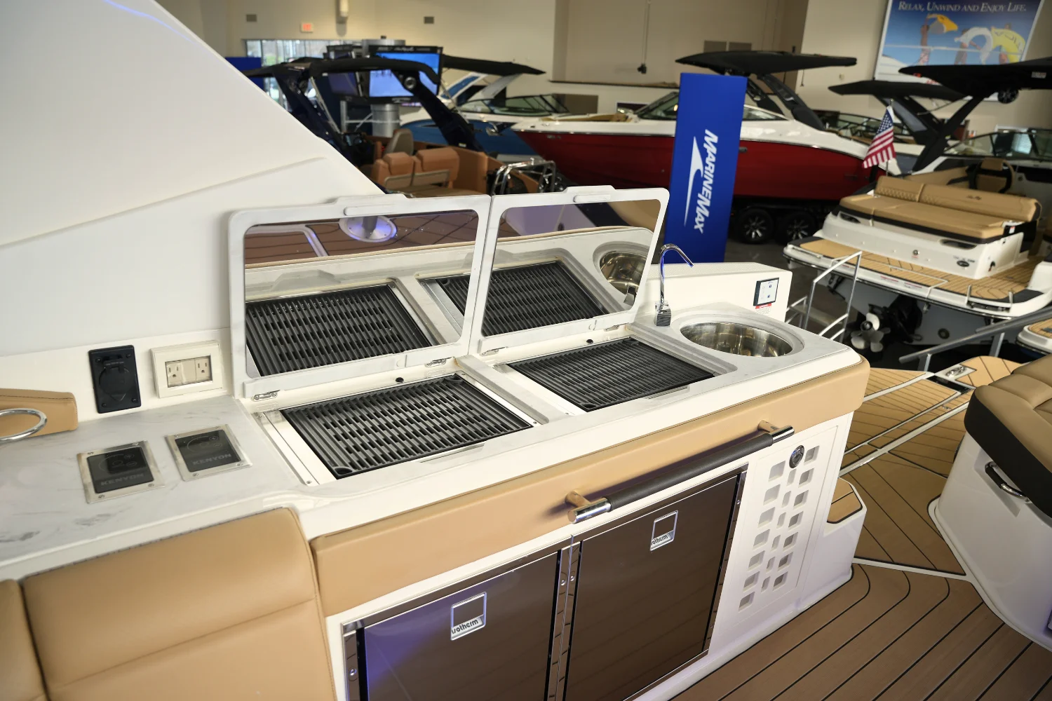 2026 Sea Ray SLX 400 Image Thumbnail #23