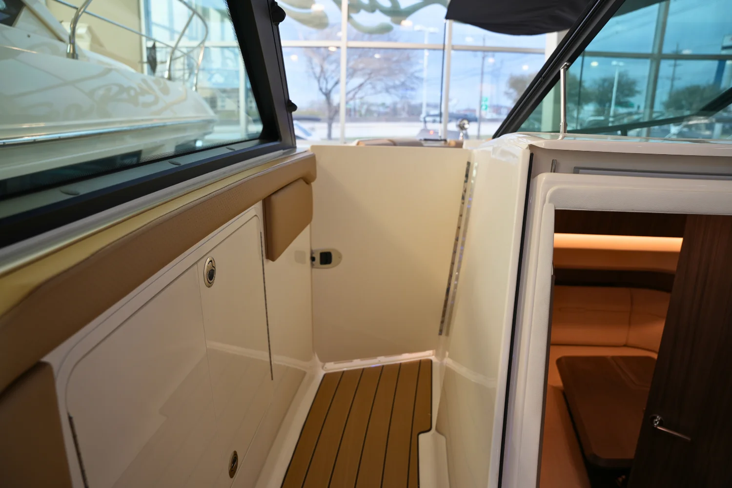 2026 Sea Ray SLX 400 Image Thumbnail #42