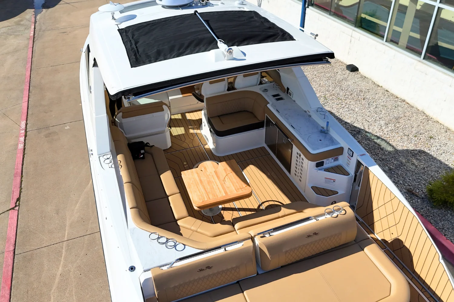 2026 Sea Ray SLX 400 Image Thumbnail #6