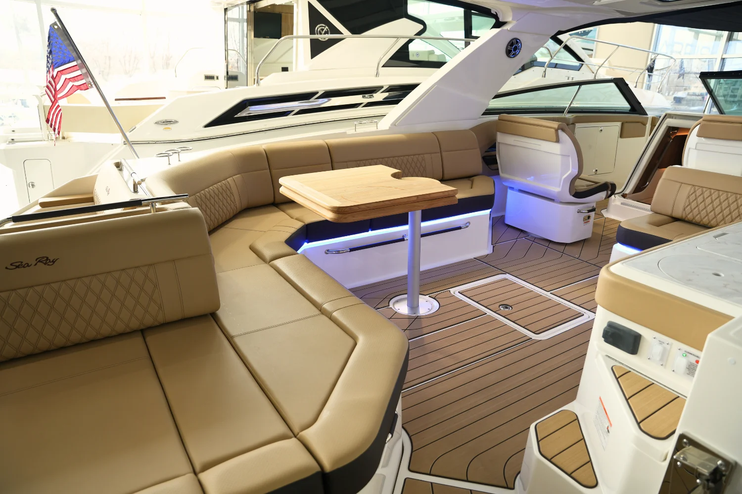 2026 Sea Ray SLX 400 Image Thumbnail #14