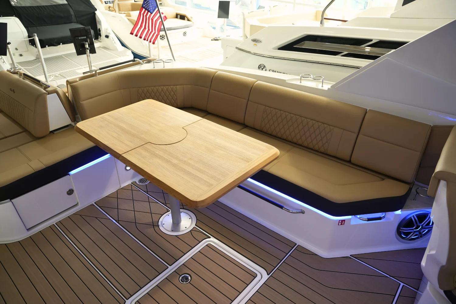 2026 Sea Ray SLX 400 Image Thumbnail #16