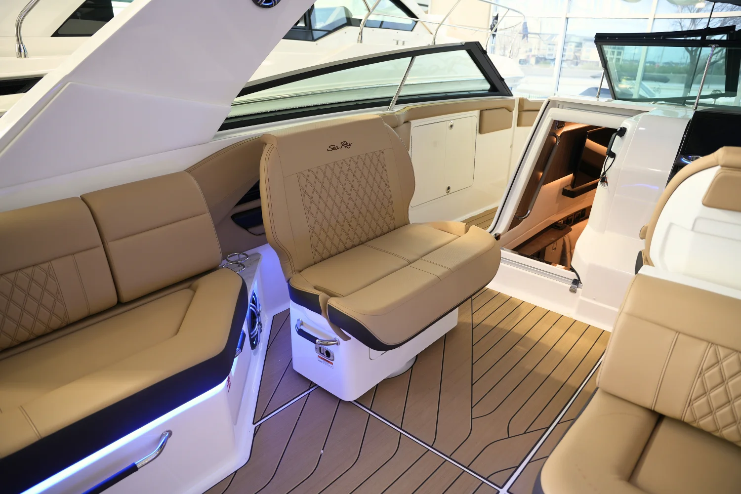 2026 Sea Ray SLX 400 Image Thumbnail #31