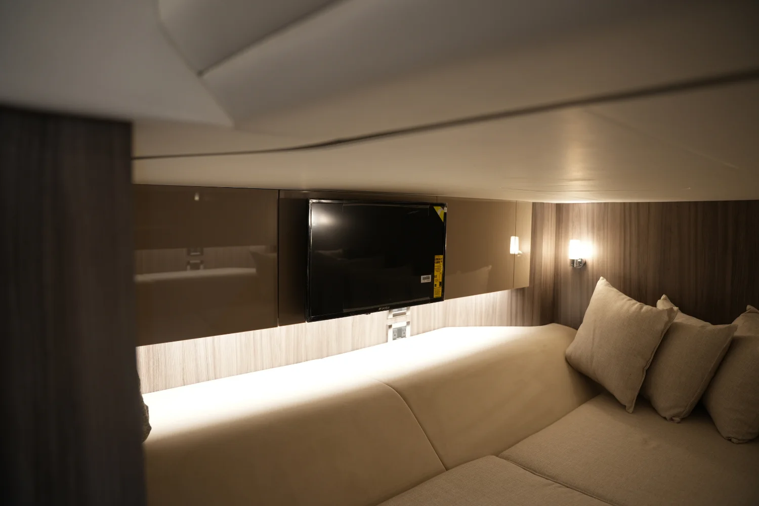 2026 Sea Ray SLX 400 Image Thumbnail #61