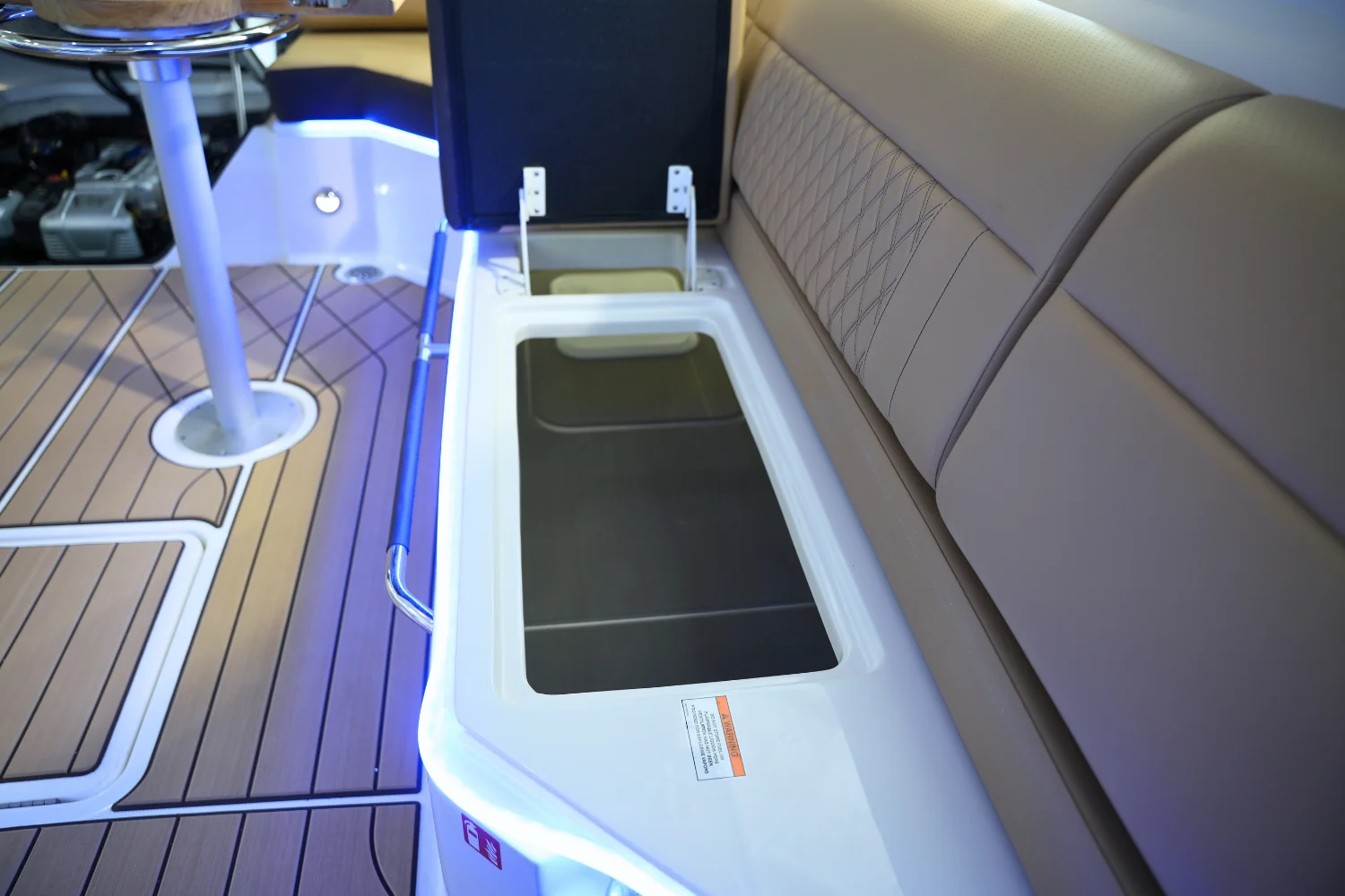 2026 Sea Ray SLX 400 Image Thumbnail #11