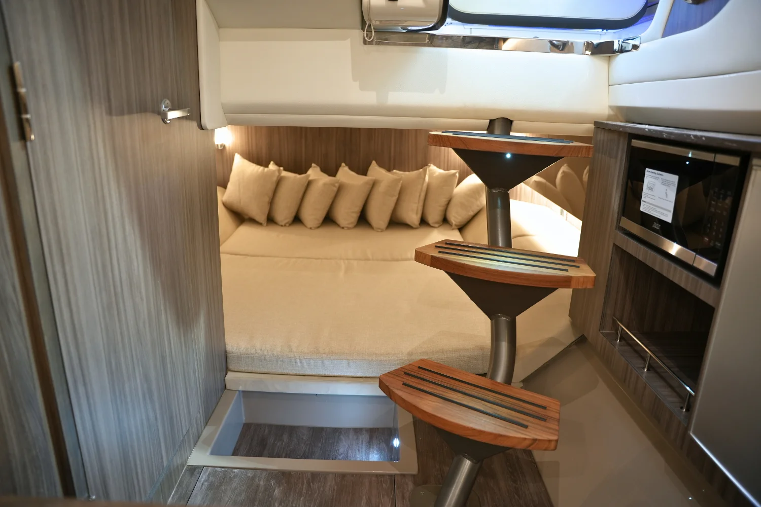 2026 Sea Ray SLX 400 Image Thumbnail #59