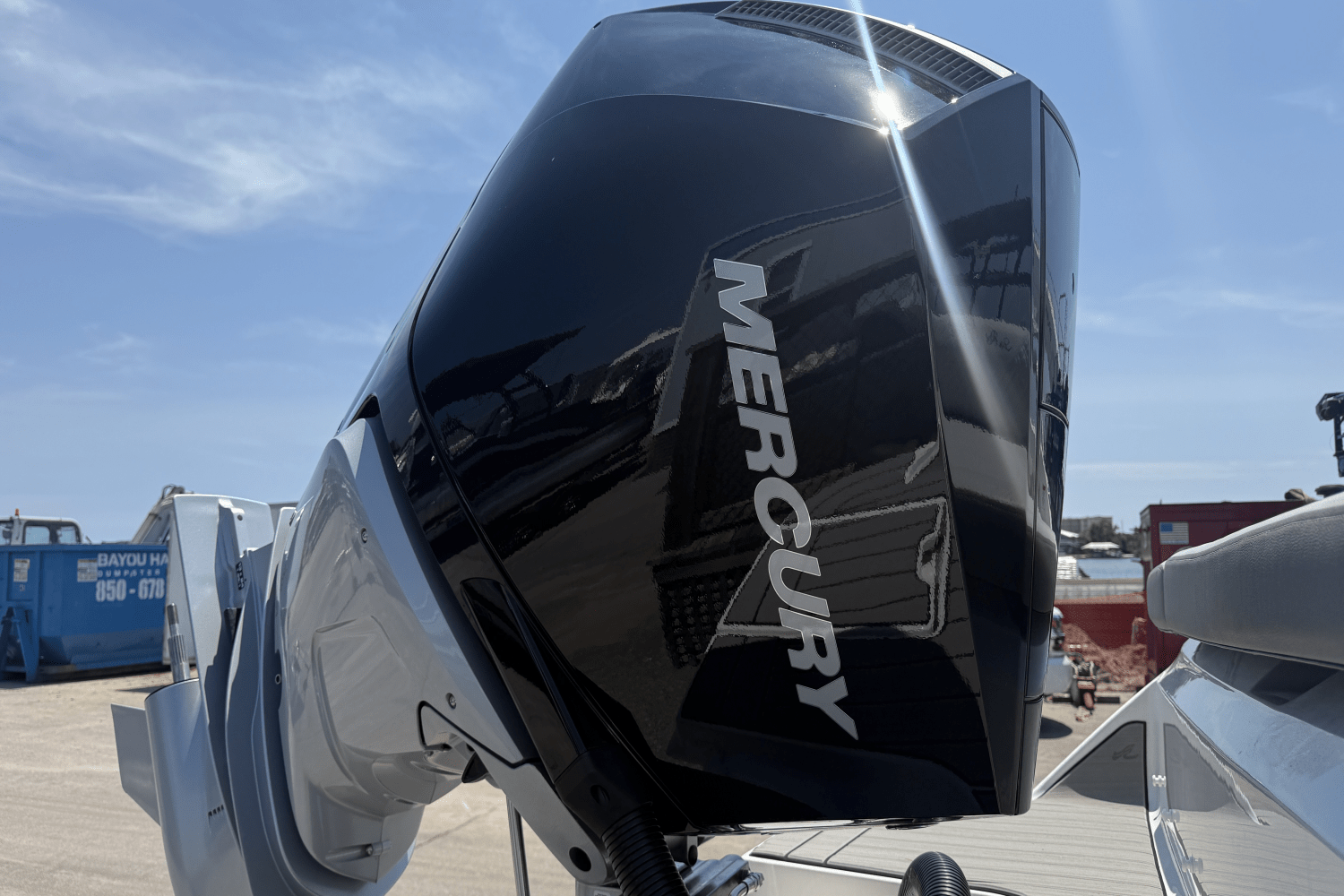 2026 Sea Ray SDX 250 Outboard Image Thumbnail #5