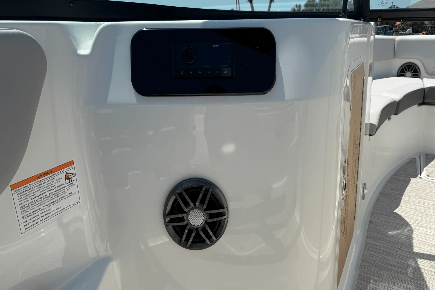 2026 Sea Ray SDX 250 Outboard Image Thumbnail #25